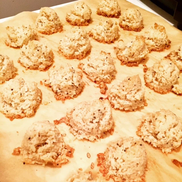 Almond Macaroons&nbsp;