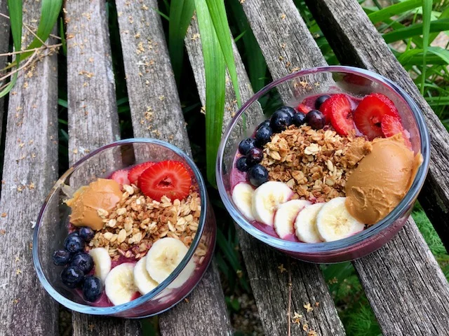 Acai Breakfast Bowl