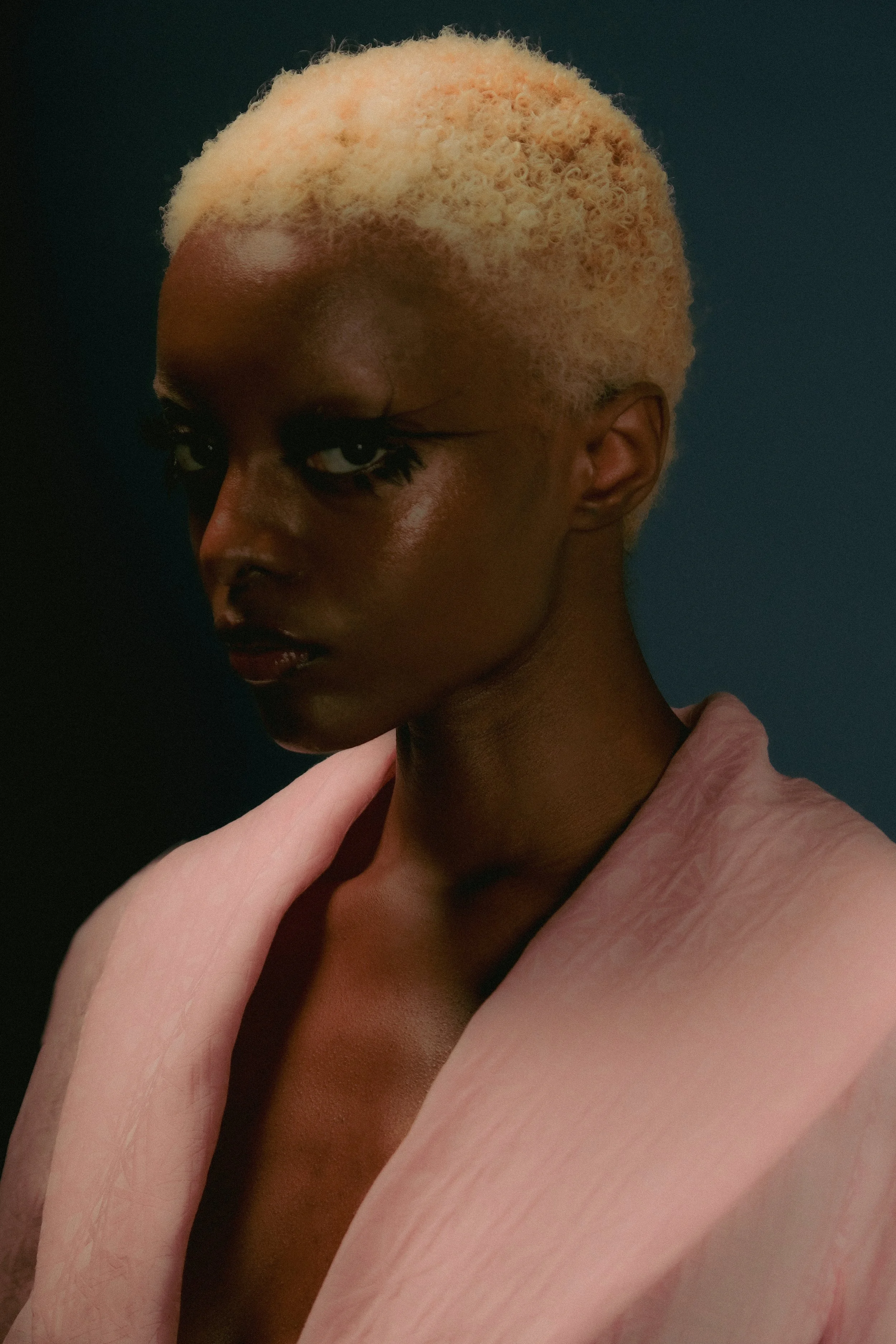 241218_SHOOTING ELVIE0648.JPG