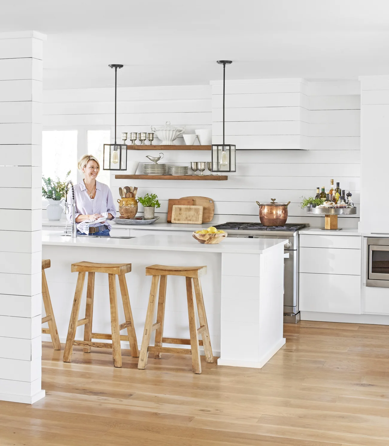 Heather Bullard | Styling Work Country Living