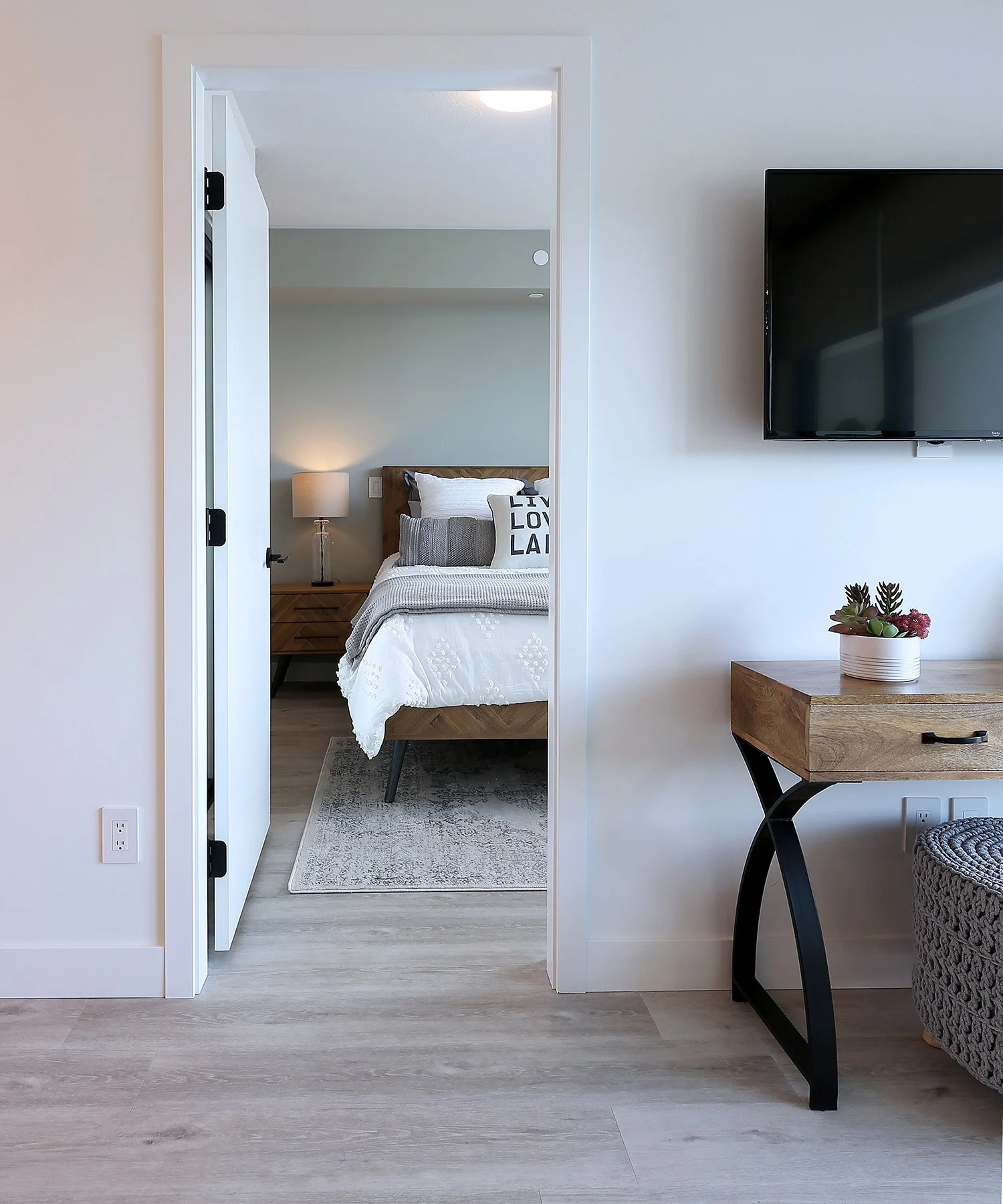 1208TC   JH  VERT.jpg