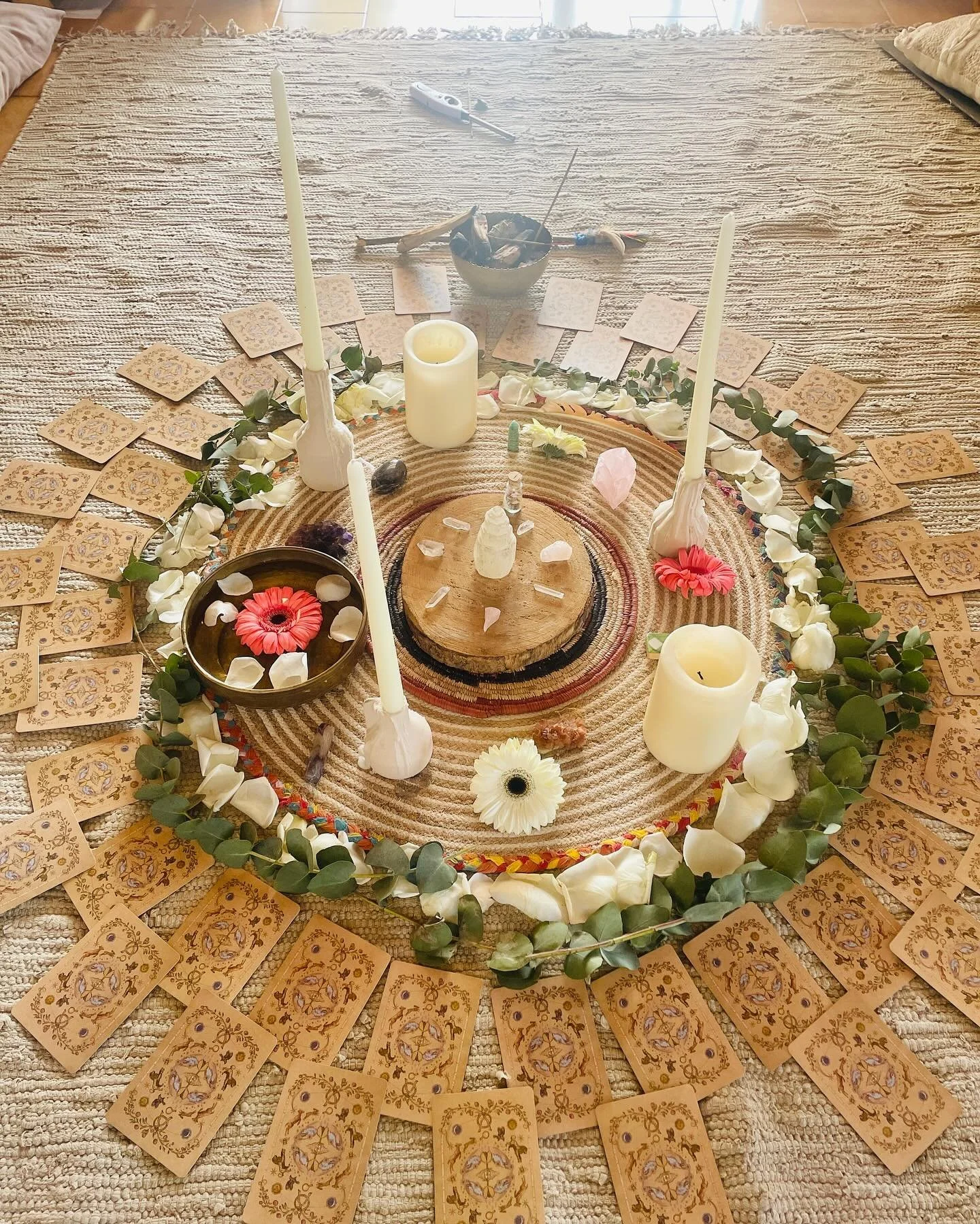 Our last women circle in Ibiza 🌸🌸🌸🌿🌿🌿