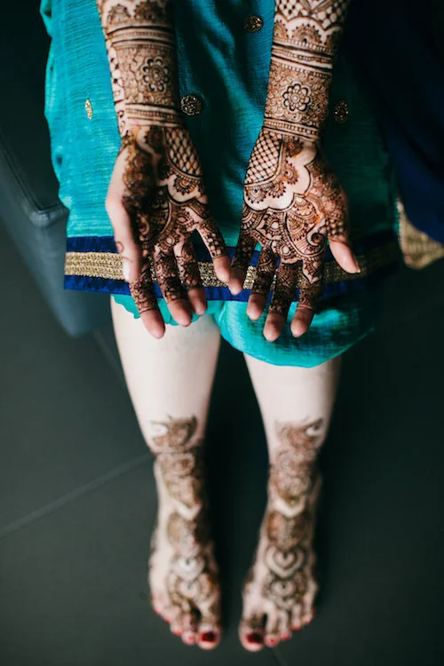 Carolyn+Dara.HennaPartyMay2017-19.jpg