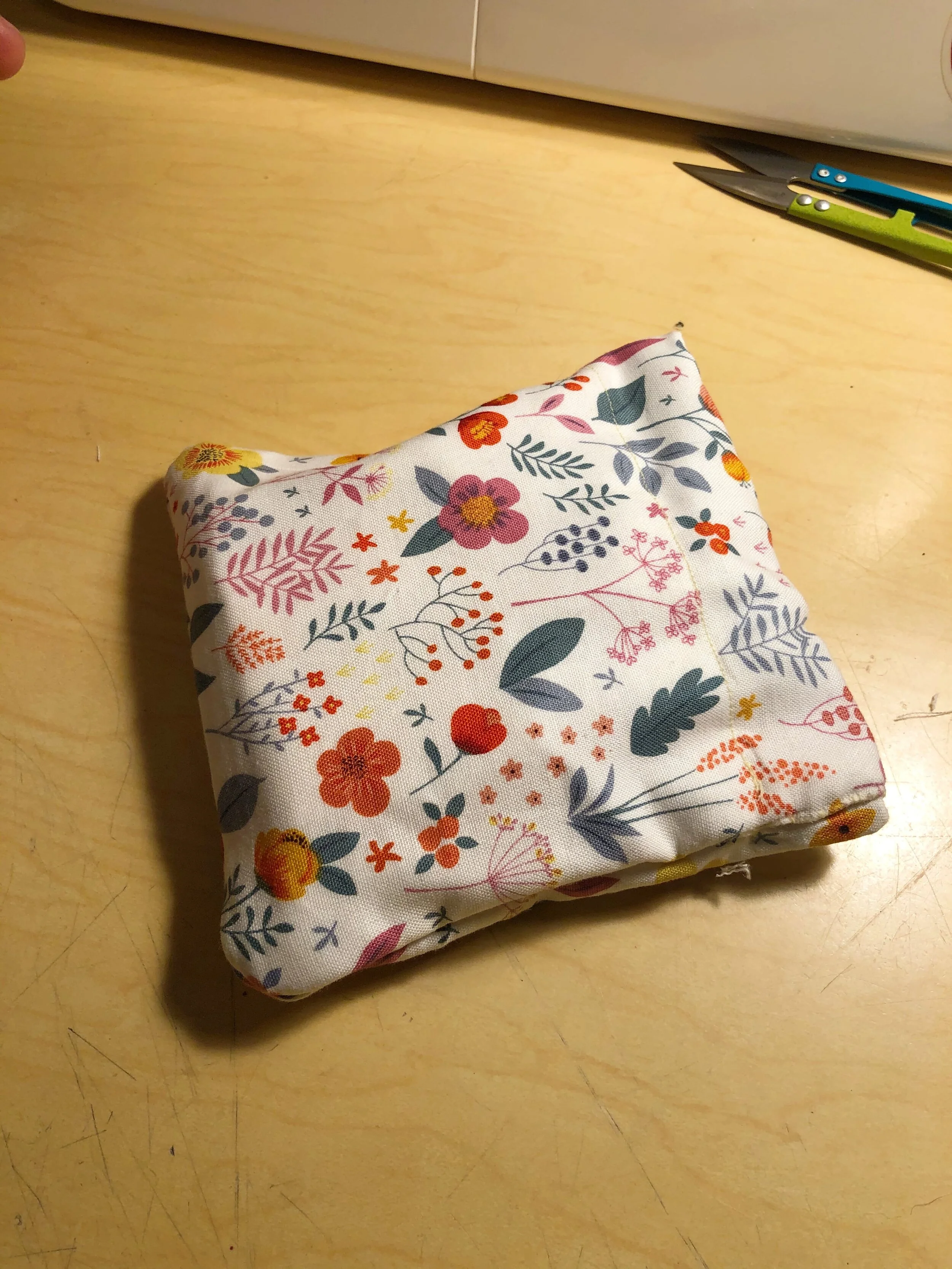 Flowery Pouch