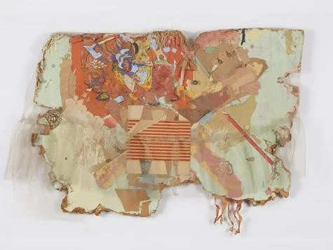 Bruce Conner: Mexico Collage , 1962, netting, paper, paint, ink stamps, fringe, bell, and costume jewelry on Masonite, 23 by 32 by 5 inches. di Rosa Collection, Napa, California. © 2016 Conner Family Trust, San Francisco / Artists Rights Society (ARS), New York.