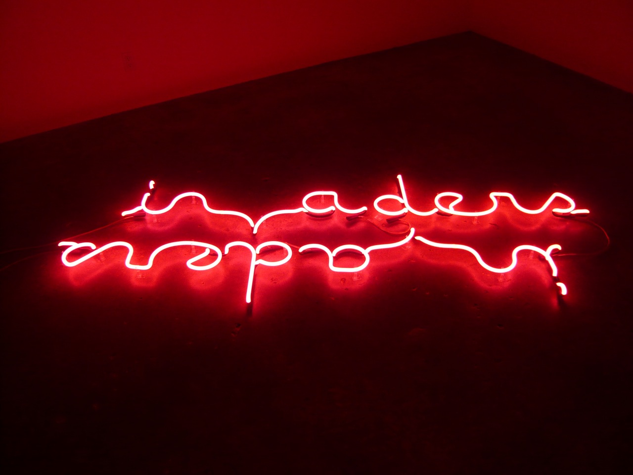  Julio César Morales,  Invaders , 2011, Neon light, 36 x 96 inches (92 x 244 cm) 