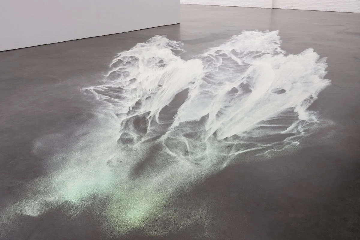 Ann Veronica Janssens, Untitled (White Glitter) , 2016. Image © Peter Cox, De Pont Museum, Tilburg (NL). Courtesy of the artist and Bortolami, New York.