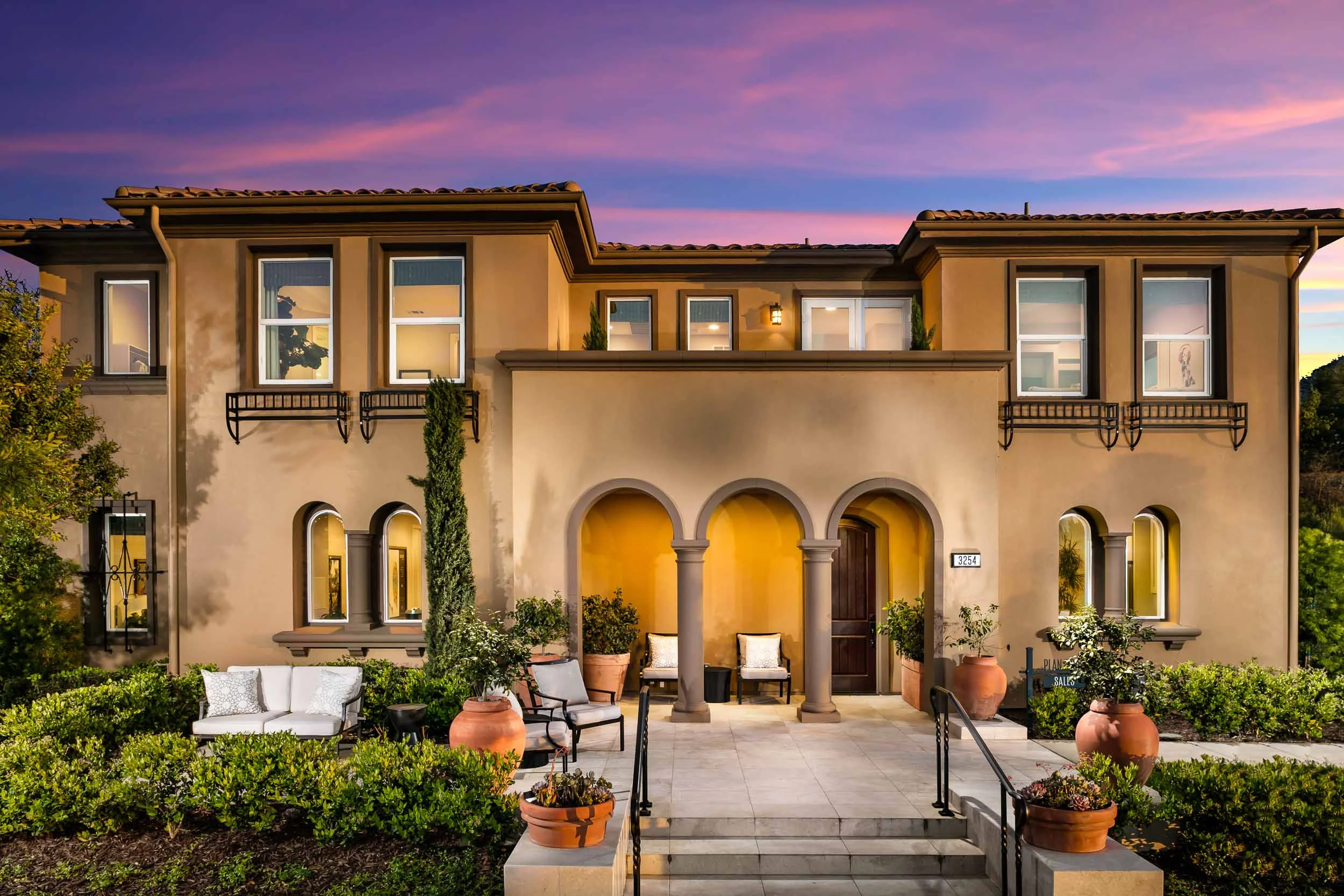 Mulberry at McKinley Village | Sacramento, California AWARDS + 2017 Gold Nugget Award for Best Single Family Detached Home Under 2,000 Sq. Ft. + 2017 Gold Nugget Award of Merit for Masterplanned Residential Housing Community of the Year