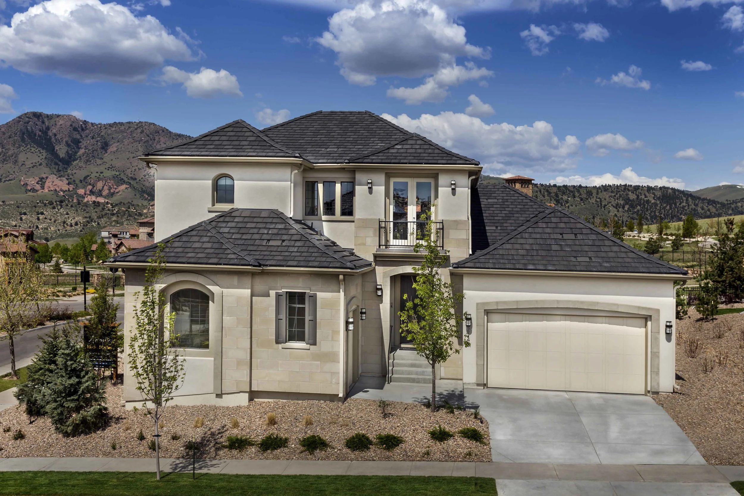 Avanti | Lakewood, Colorado AWARDS + 2015 Nationals Silver Award for Best Architectural Design of a Single Family Home 3,001-3,500 Sq. Ft. + 2014 Gold Nugget Award of Merit for Best Single Family Detached Home Between 3,000-3,499 Sq. Ft.