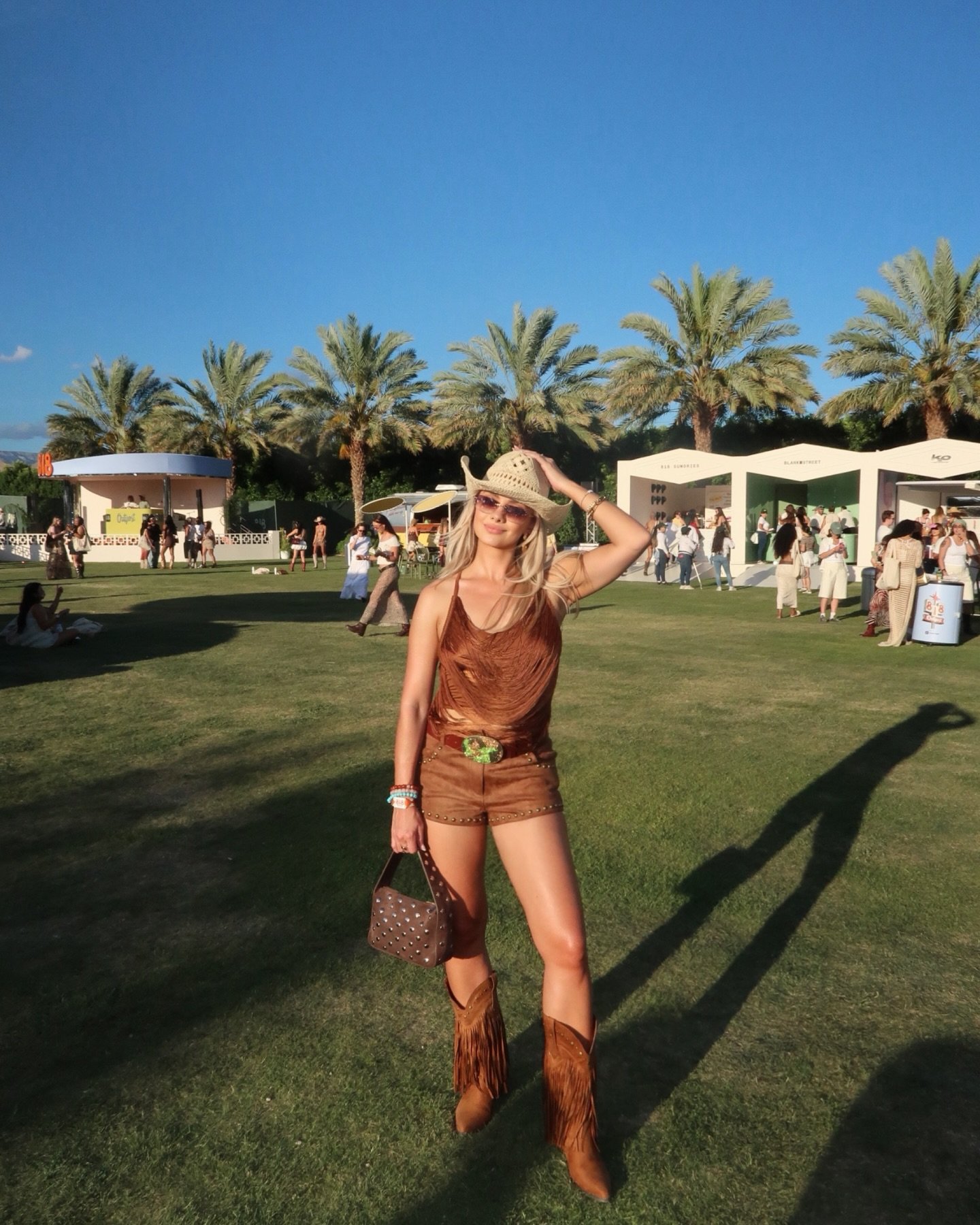 If I left you on read, here&rsquo;s why 🌴 @drink818 
.
.
.
#818tequila #coachella2026 #coachella #festivalseason #coachellaoutfit