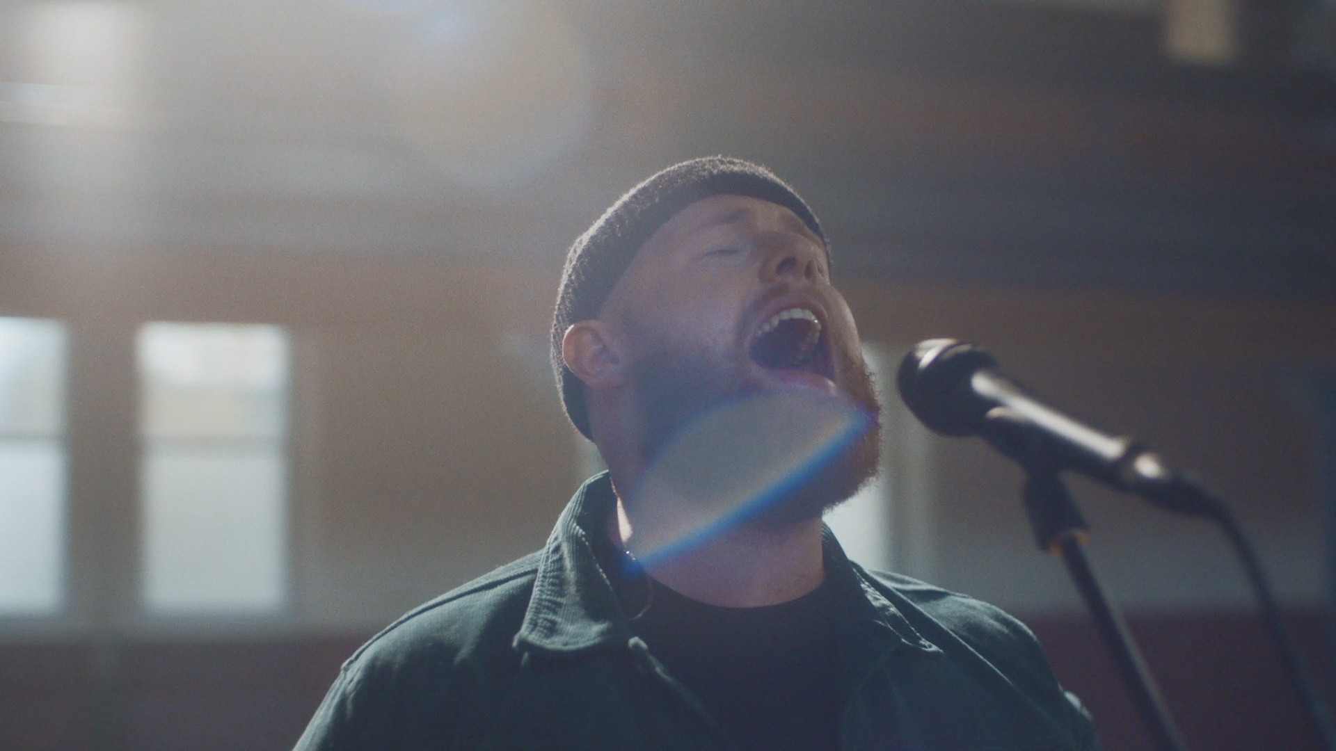 VEVO Lift - Tom Walker 'Angels'