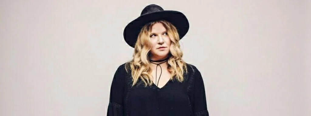 Kari-Arnett-1024x384.jpg