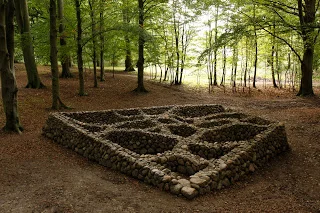 Silhouettes in Stone - Equinox Magazine