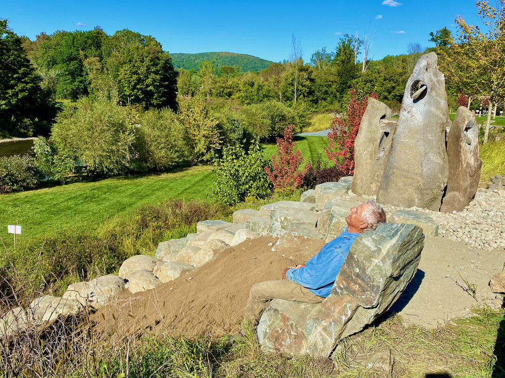 TRILITHO SCULPTURE AND ROCK SCRAMBLE WITH ROCK CHAIR