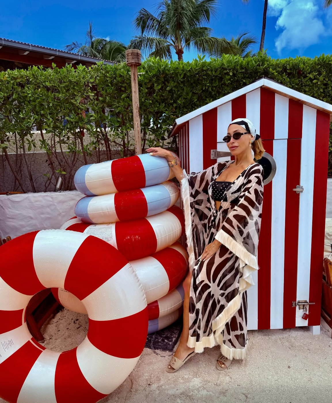 Danielle Guralnik St Barths.PNG