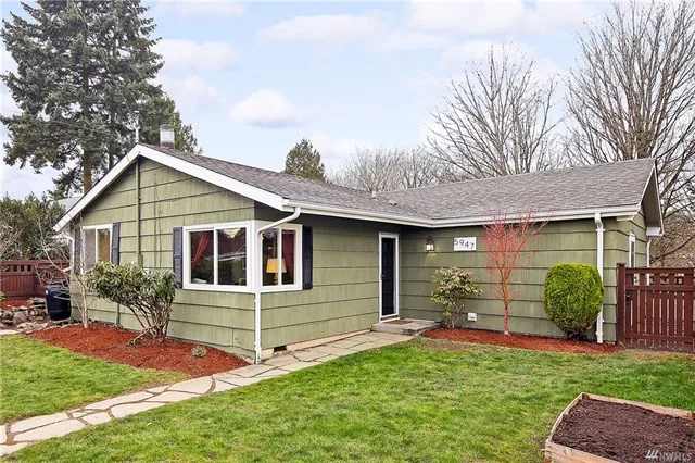 1-5947-18th-Ave-SW.jpg