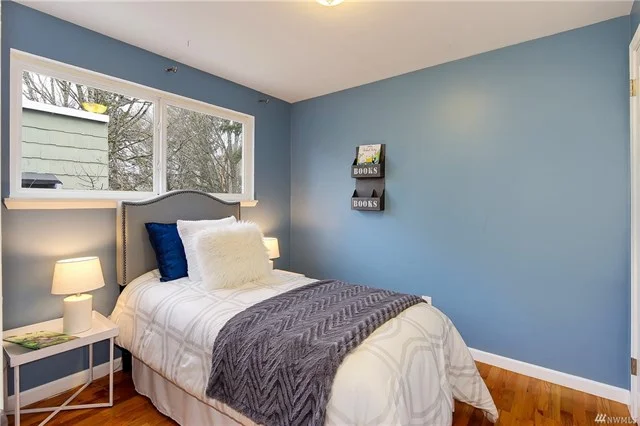 10-5947-18th-Ave-SW.jpg
