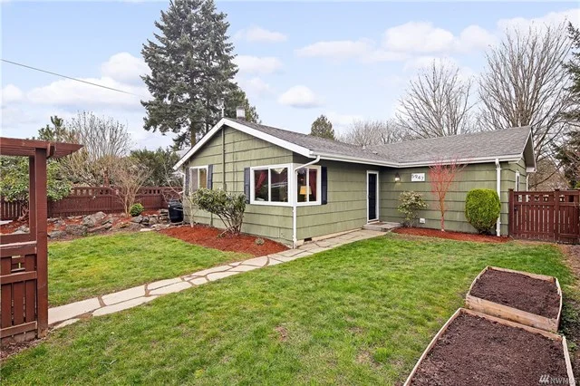 18-5947-18th-Ave-SW.jpg