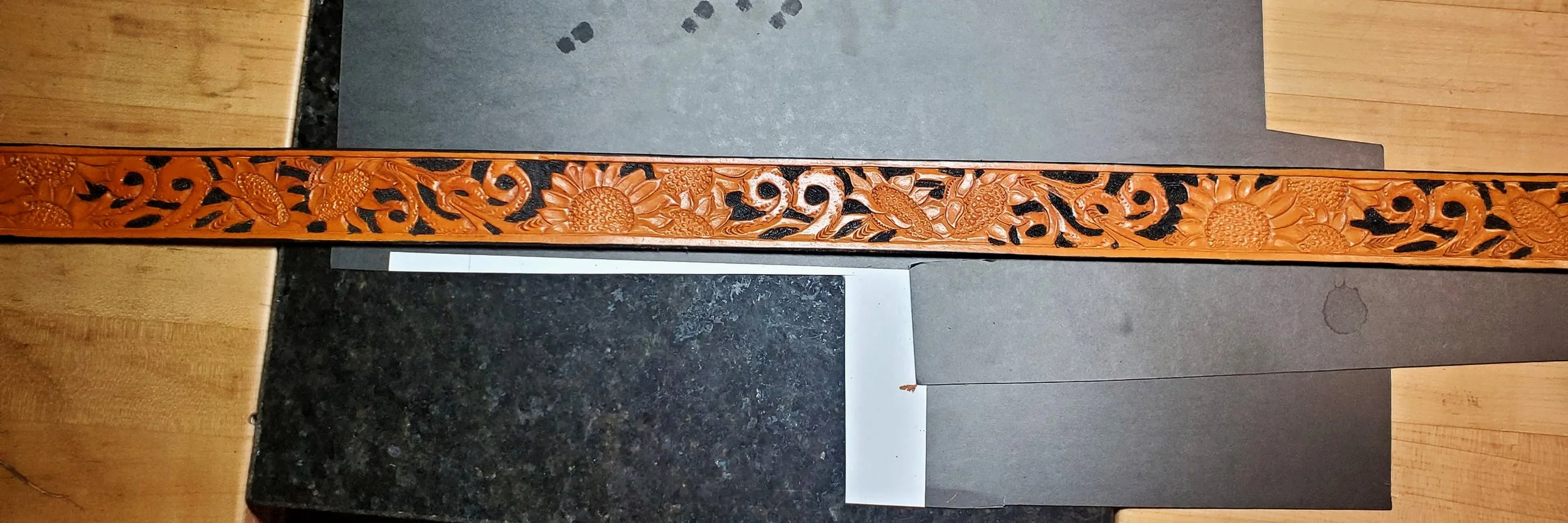 Sunflower belt