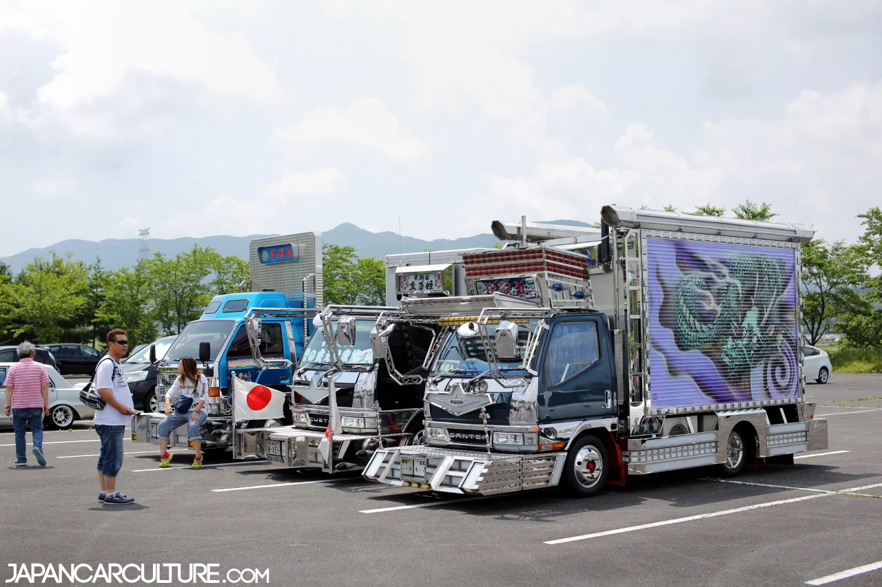 Dekotoratrucks.jpg