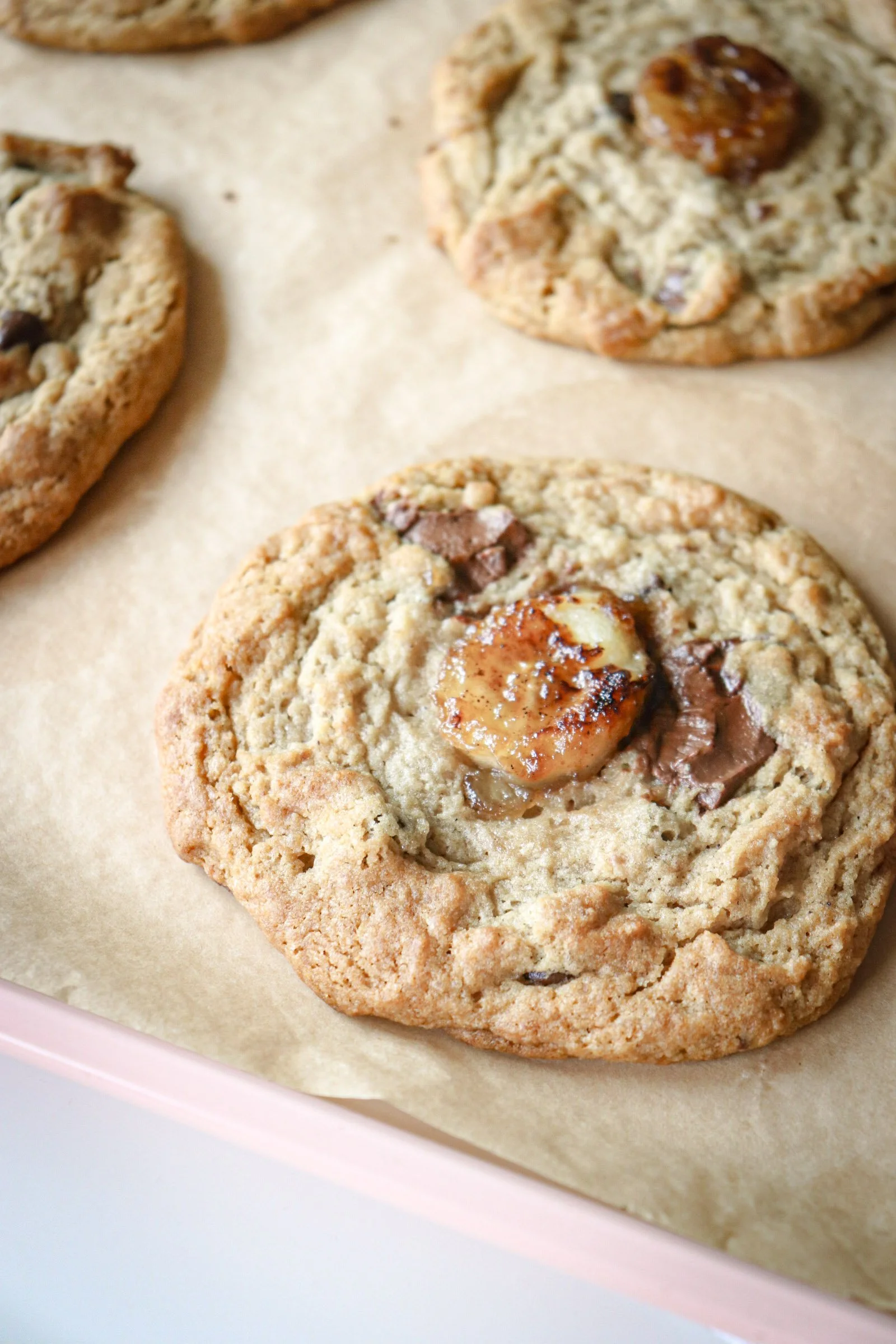 Biscuits à la banane caramélisée &amp; chocolat