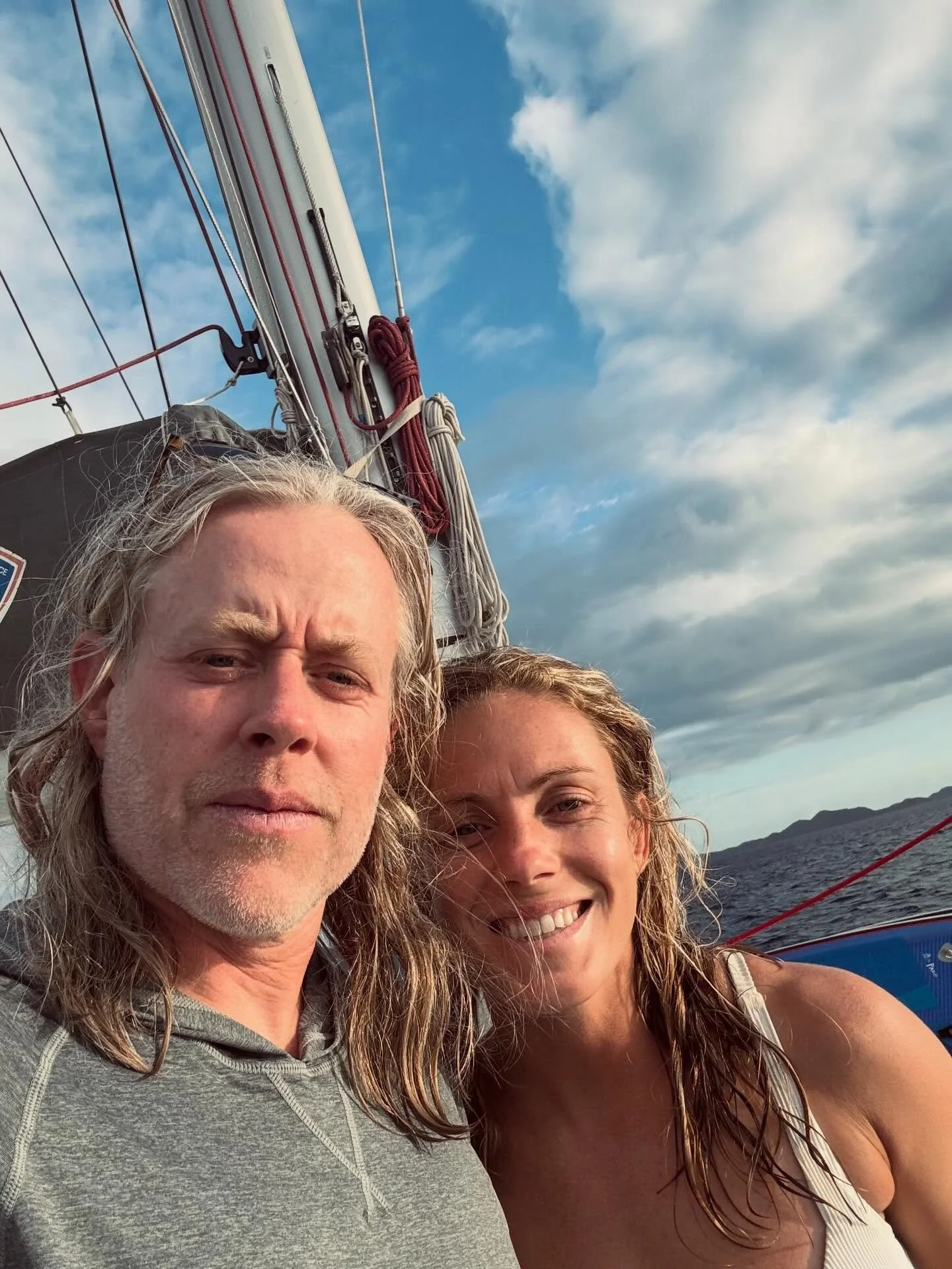 Last pic from the sailboat before making our way back to the States&hellip; right as &ldquo;Sea of Dreams&rdquo; drops. Streaming everywhere! Hope this one brings ya a little joy wherever you are 🤙🏼 

Next up Golden Road fest and Red Rocks (w the h