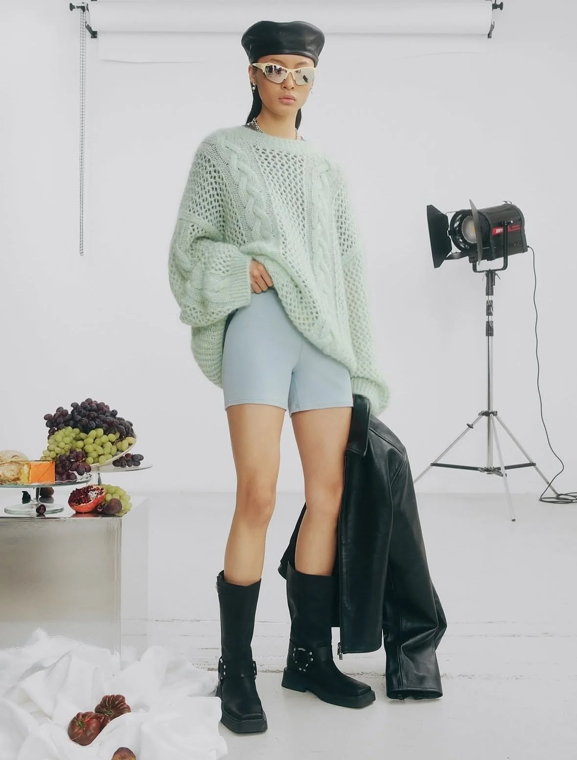 Studio light for ✨ @holzweiler 
📸 @alvinsantos__