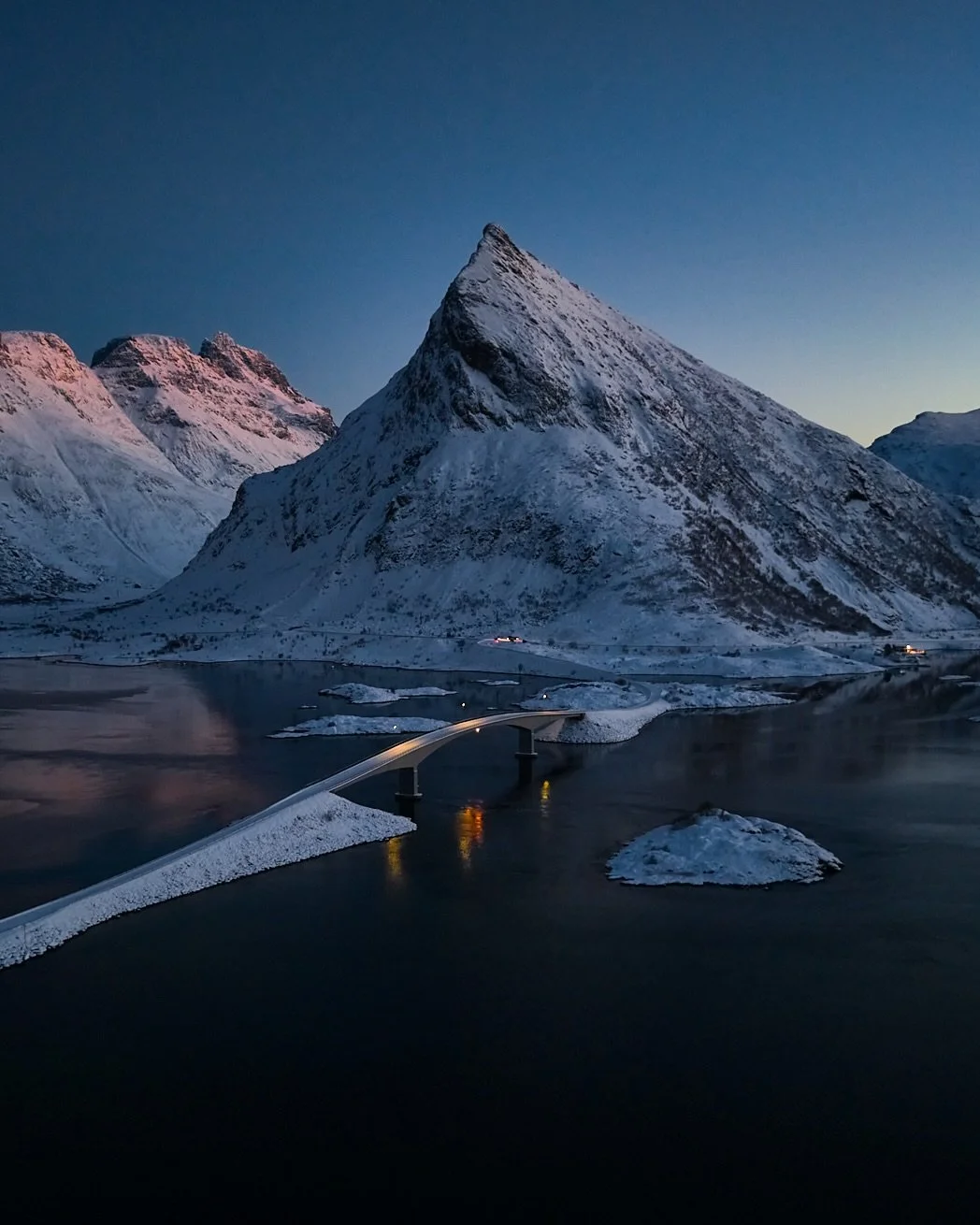 Location scouting in Lofoten Islands feels like driving through a colorful postcard 💙🩷 

Nordic Division has a base and 4x4 truck in the Northern Norway, during the winter season. 
Welcome to get in touch for logistics solutions for your upcoming ?