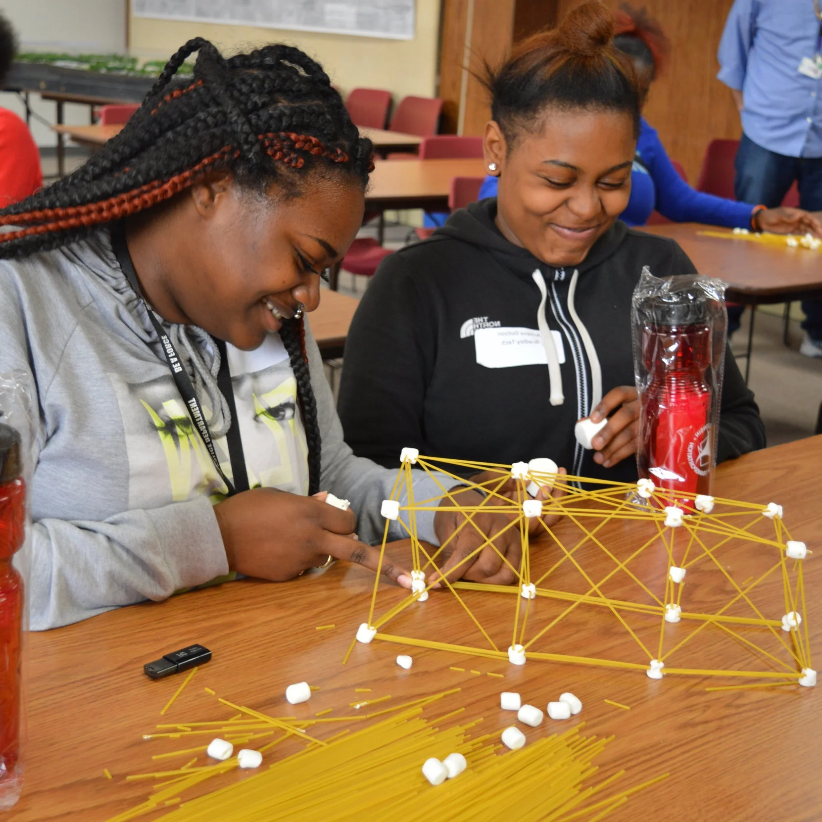 1. Compressed Young Women in STEM_2016 (144).jpg