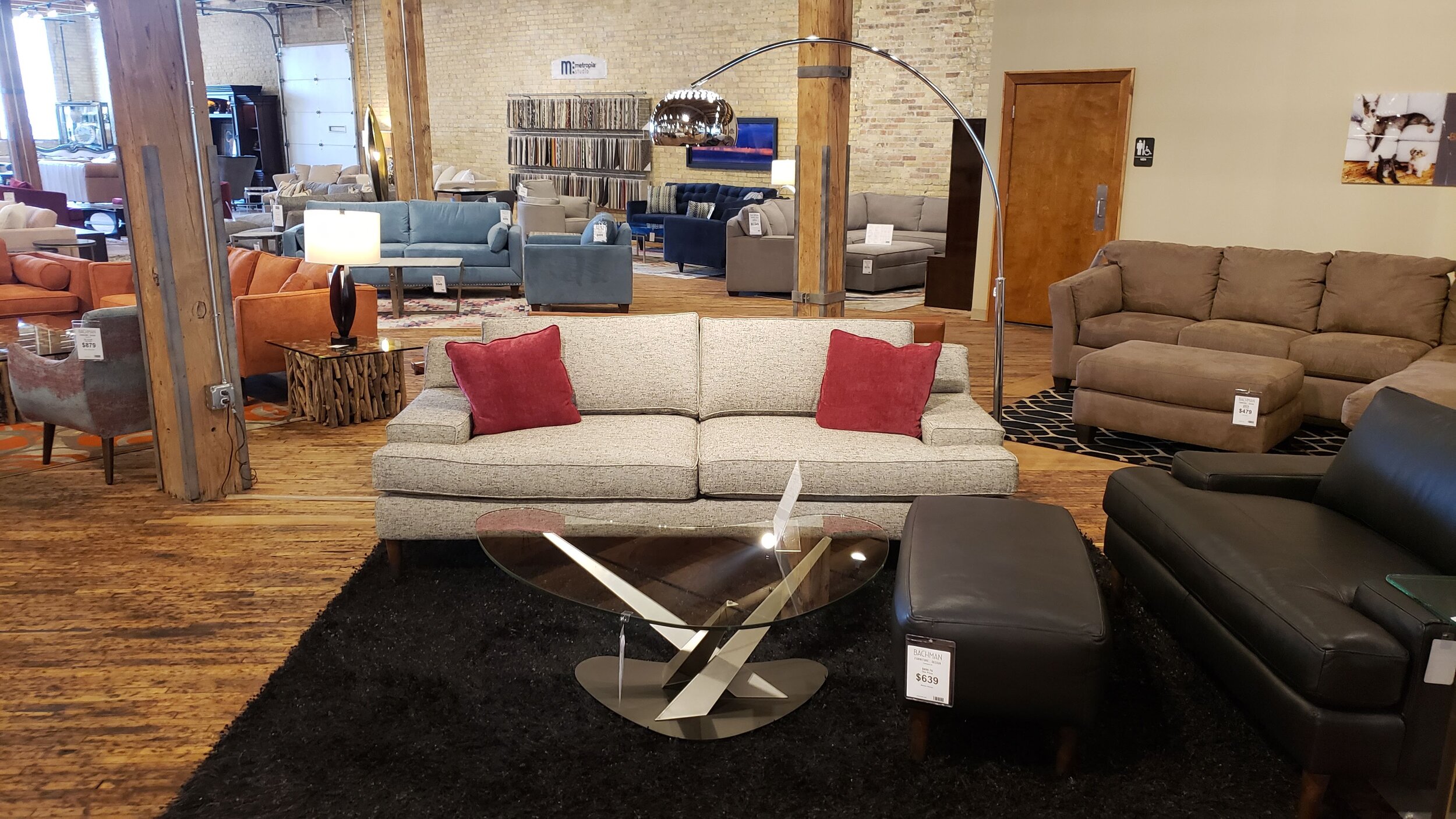   ST. PAUL AVE DESIGN DISTRICT   Furniture | Lighting | Stone | Antiques | Windows, Siding, Doors | Flooring | Cabinetry   Plan your visit  