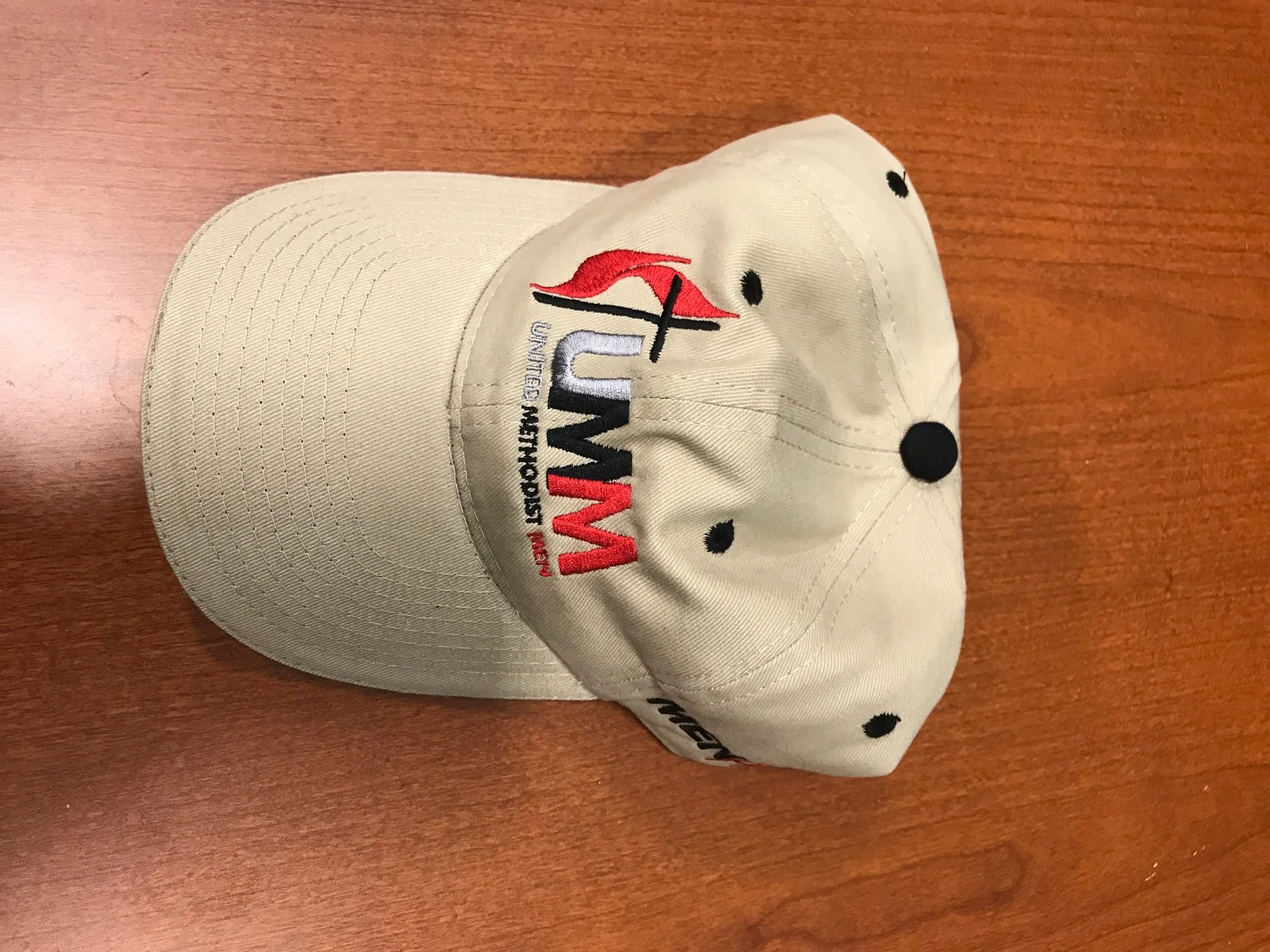 Cap_006.jpg