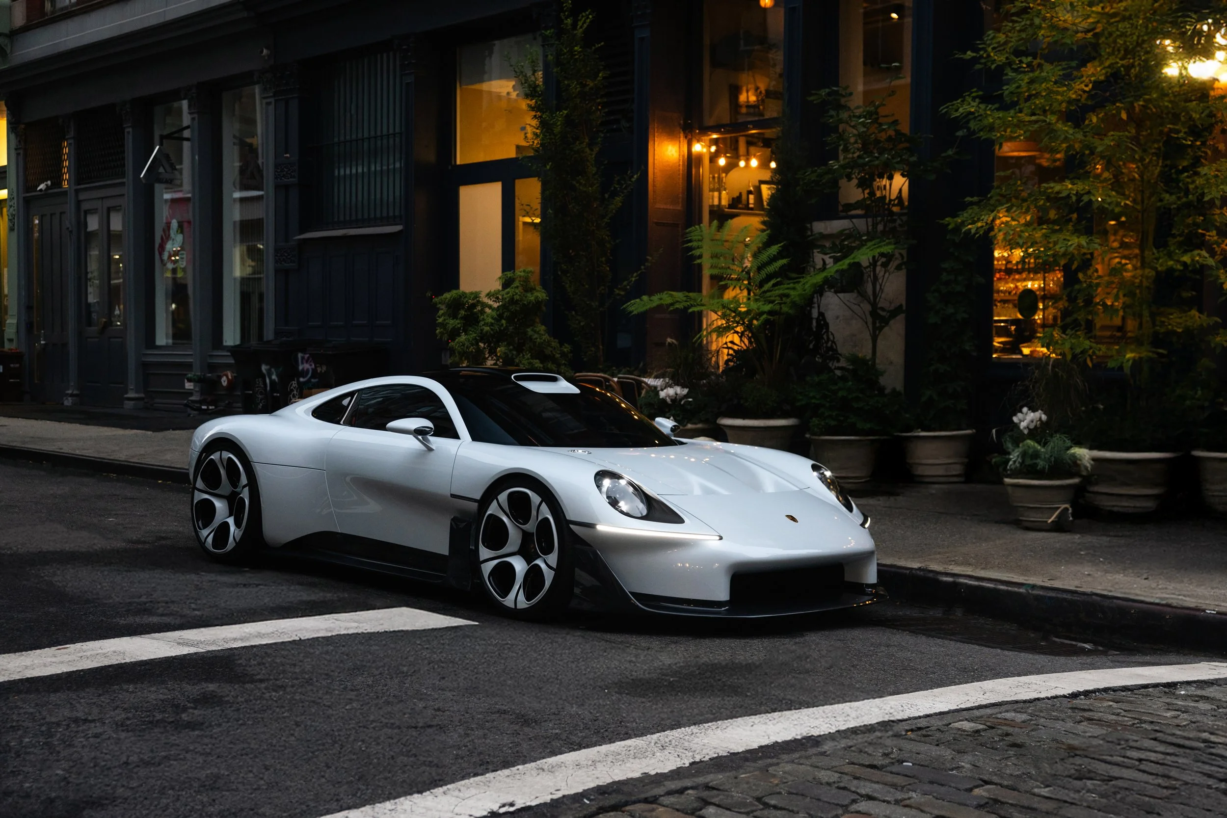 PORSCHE_MISSION_S_NYC_AJH_3564.jpg