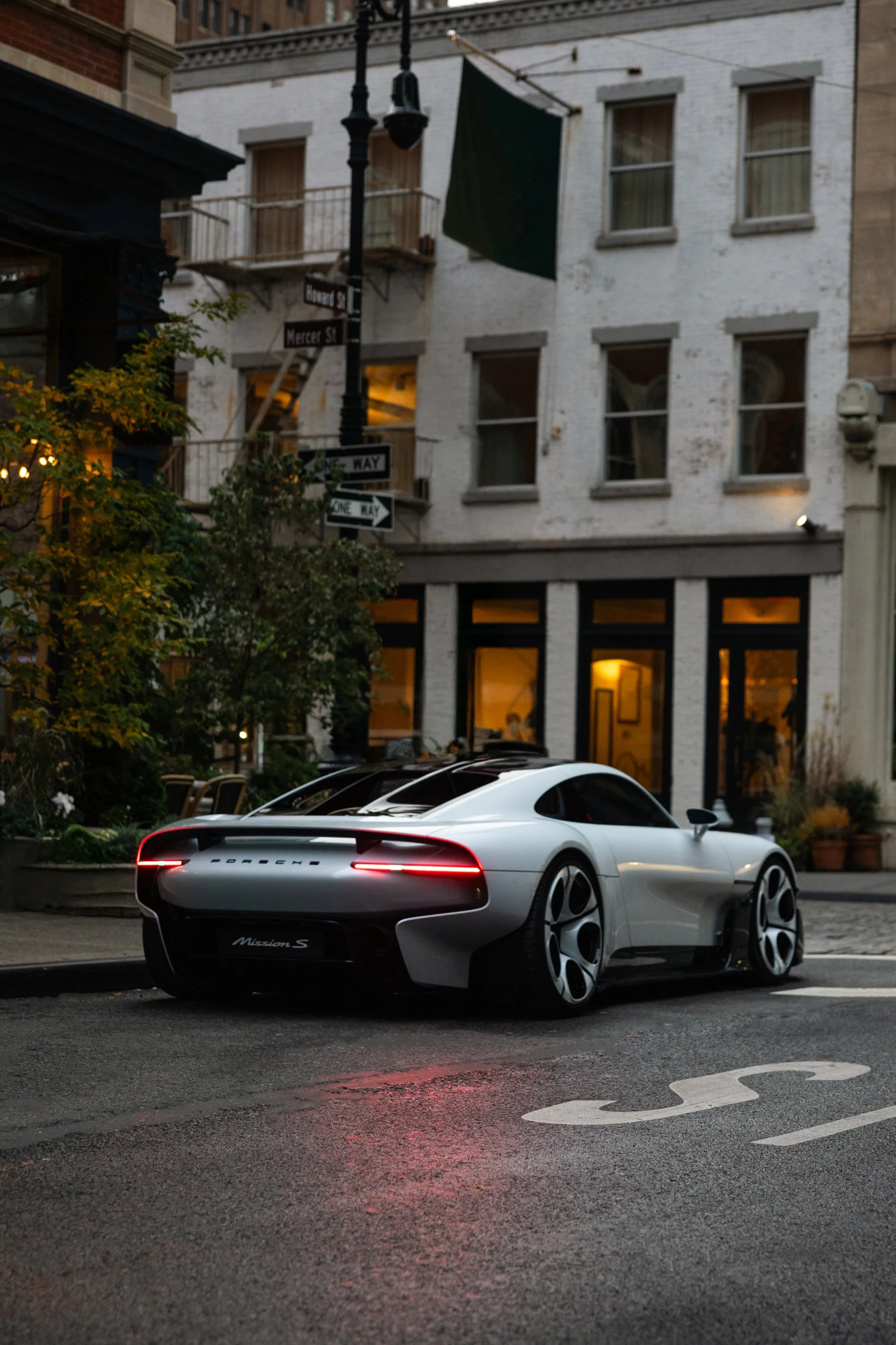 PORSCHE_MISSION_S_NYC_AJH_3606.jpg