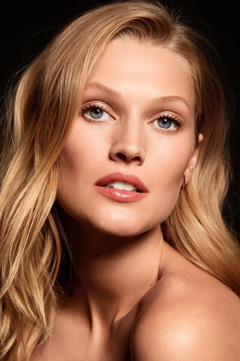 Foundation for Any Skin Type | Radiant Foundation Collection | Clé de Peau Beauté