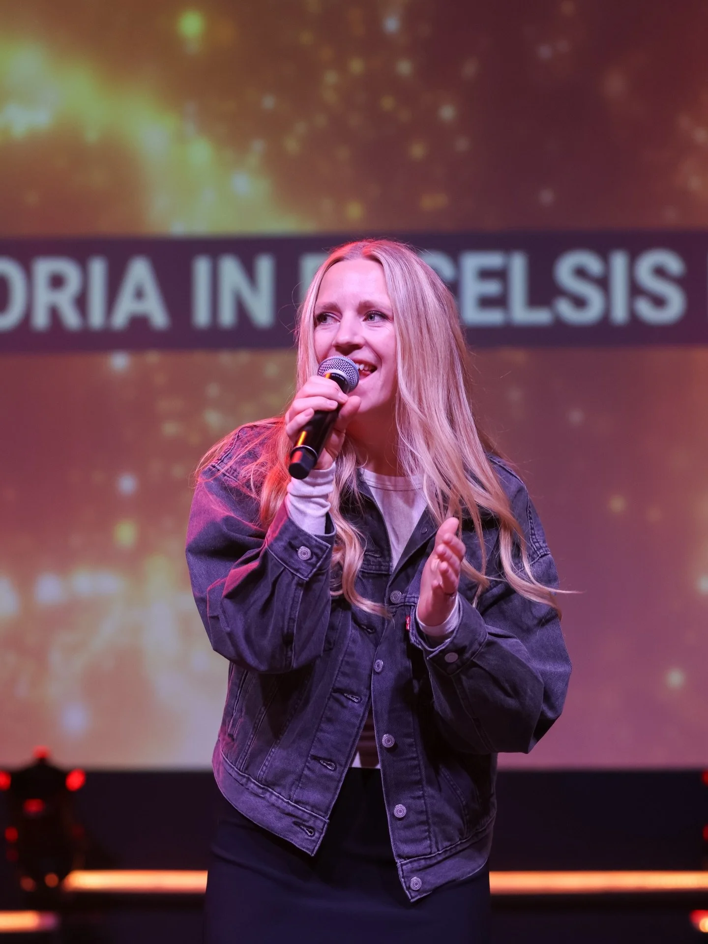 Looking for a reason to come to church this Sunday? 🤔

Pastor Ben is continuing our What a Gift series, worship is going to be powerful, and our kids team is ready to greet your kiddos. 

There&rsquo;s space for you here!
Services at 9AM &amp; 11AM!