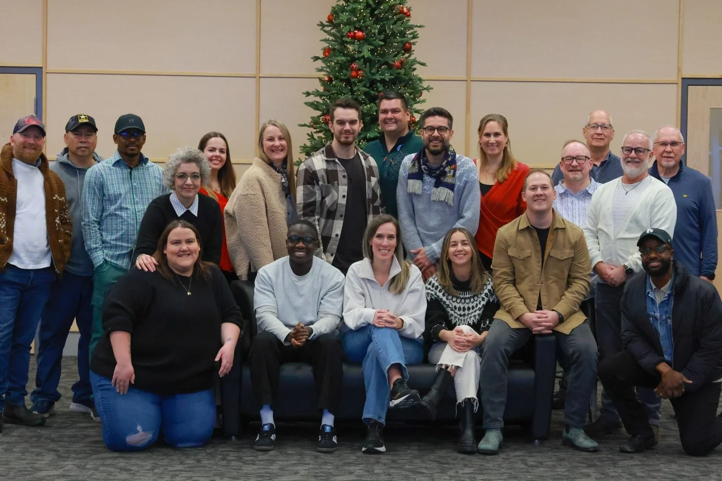 Merry Christmas from the Elim staff! 🎄

Praying that your homes are filled with peace, joy, and the hope of Jesus this Christmas season.