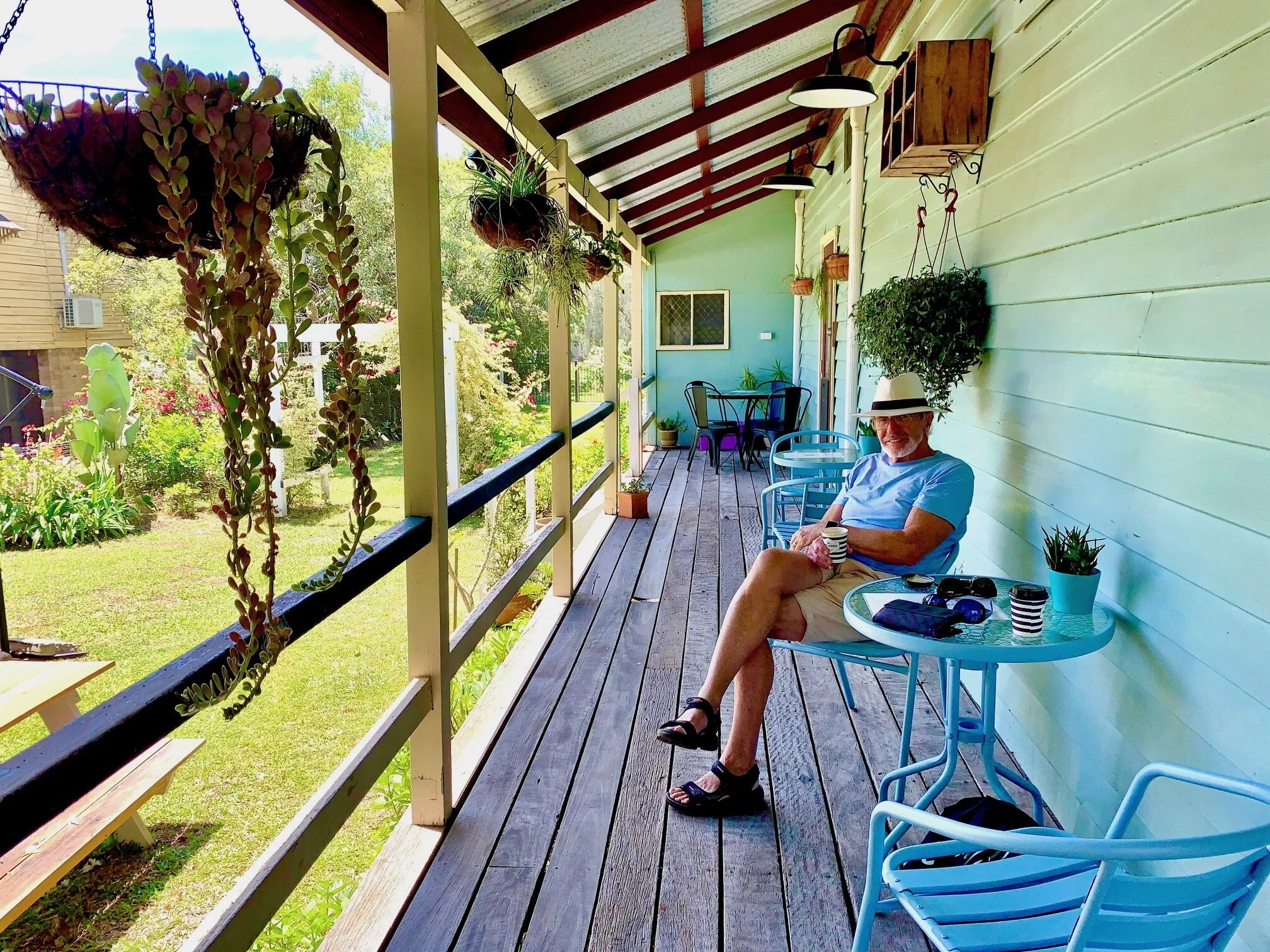 To Sketch - You Observe