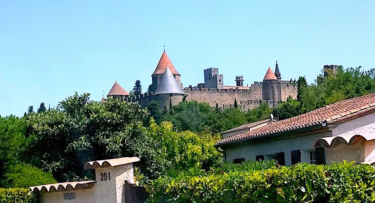 Sketching Castles