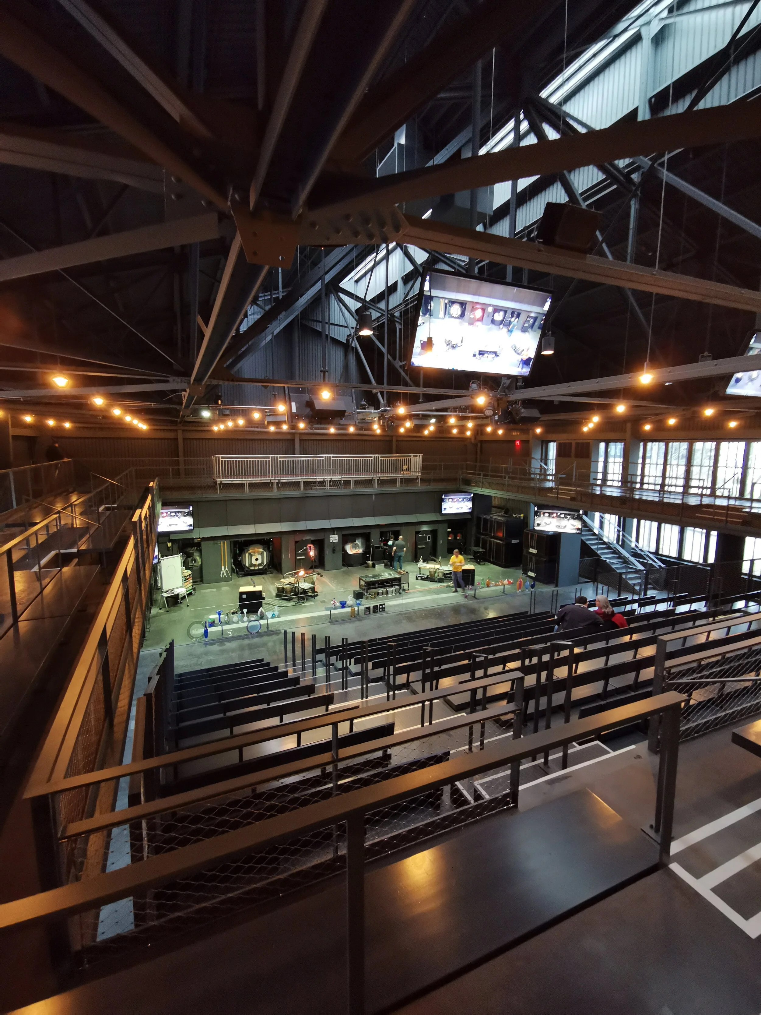 Corning Museum of Glass amphitheatre. Photo courtesy of Liam Fleming.