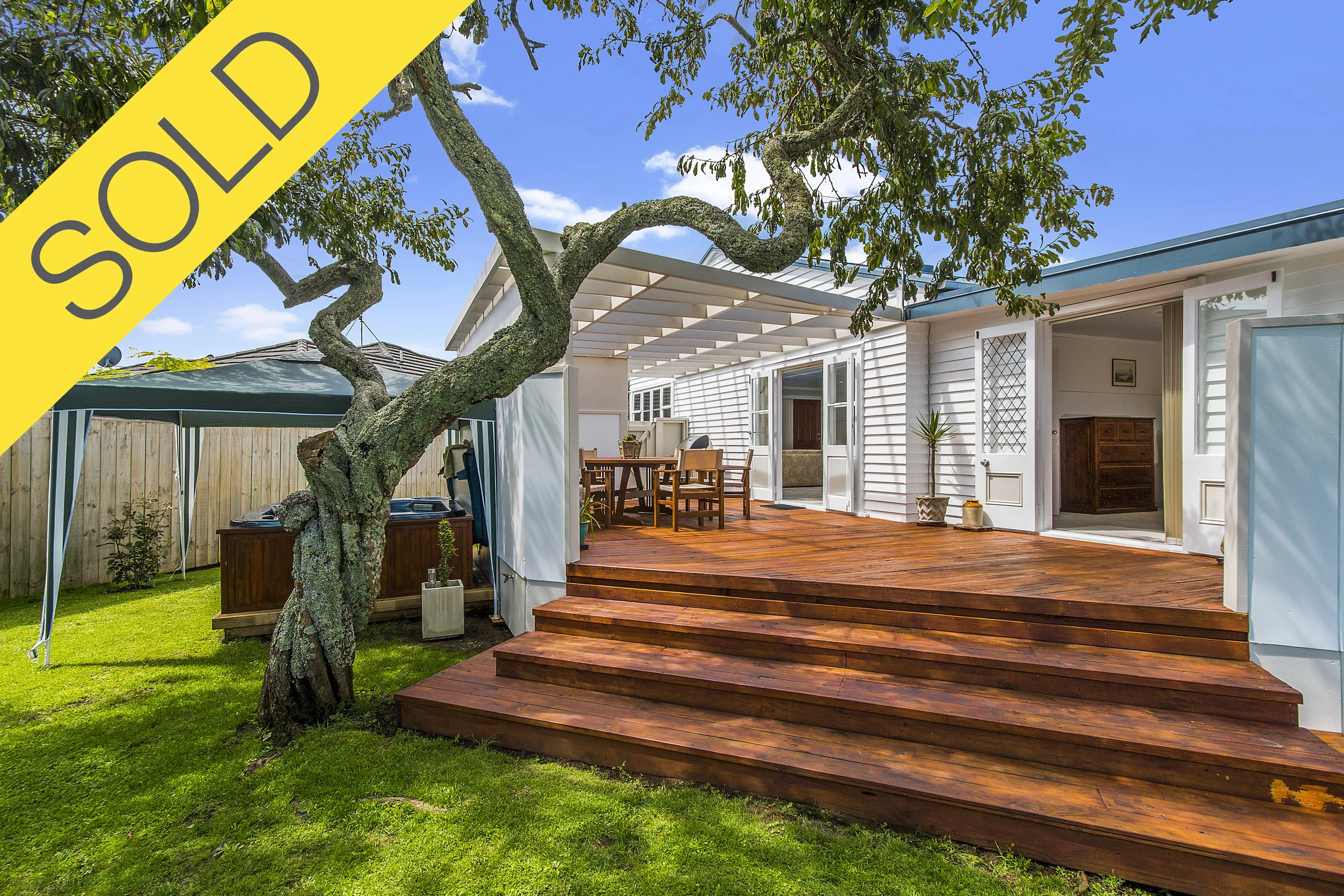 5 Garside Place - SOLD.jpg