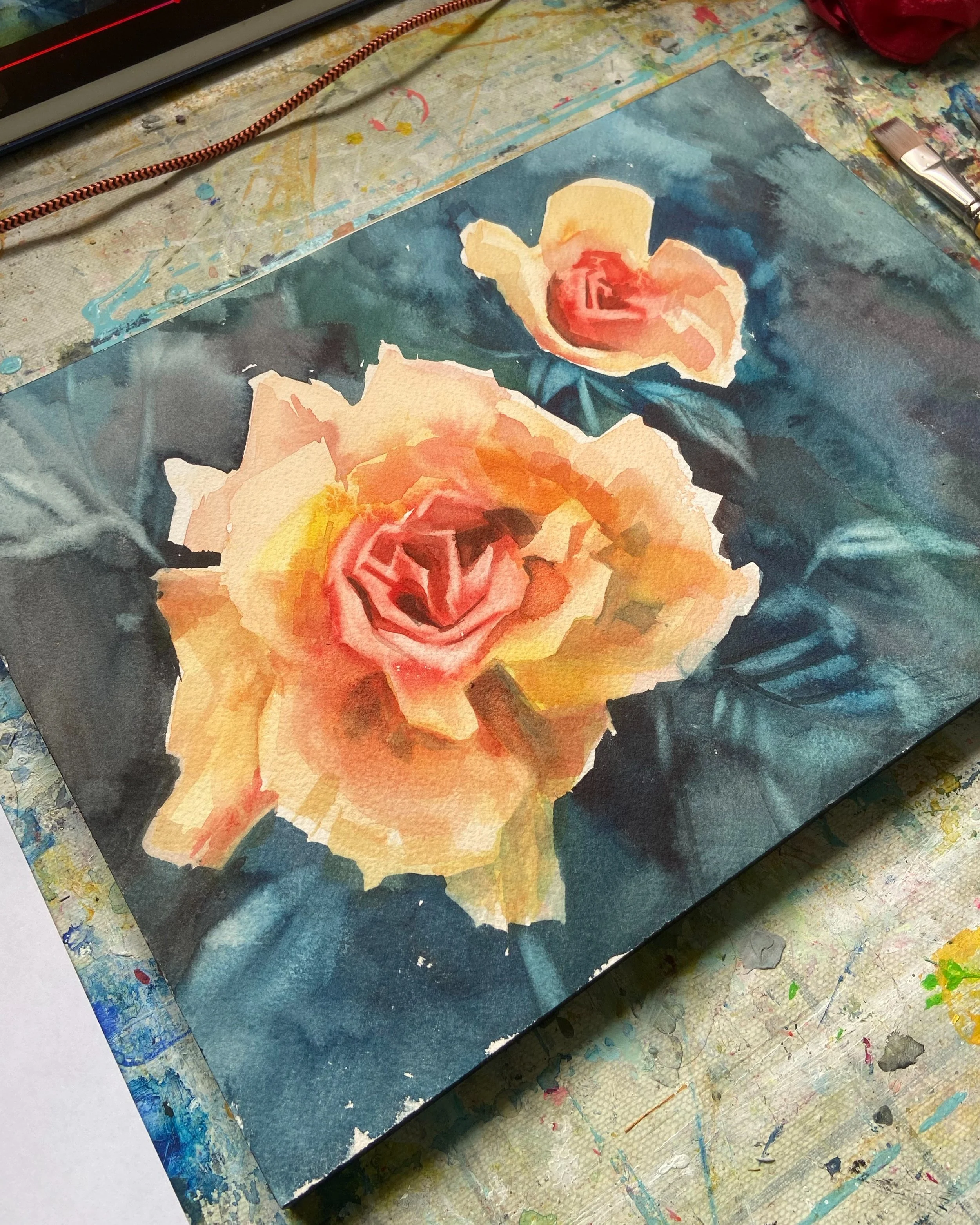 We're doing Roses in Intermediate Watercolour class tomorrow. One of the class sent me a photo of her rose and asked if we could do it. After watching several YouTube videos to get an idea of different approaches, I found the most excellent video by 