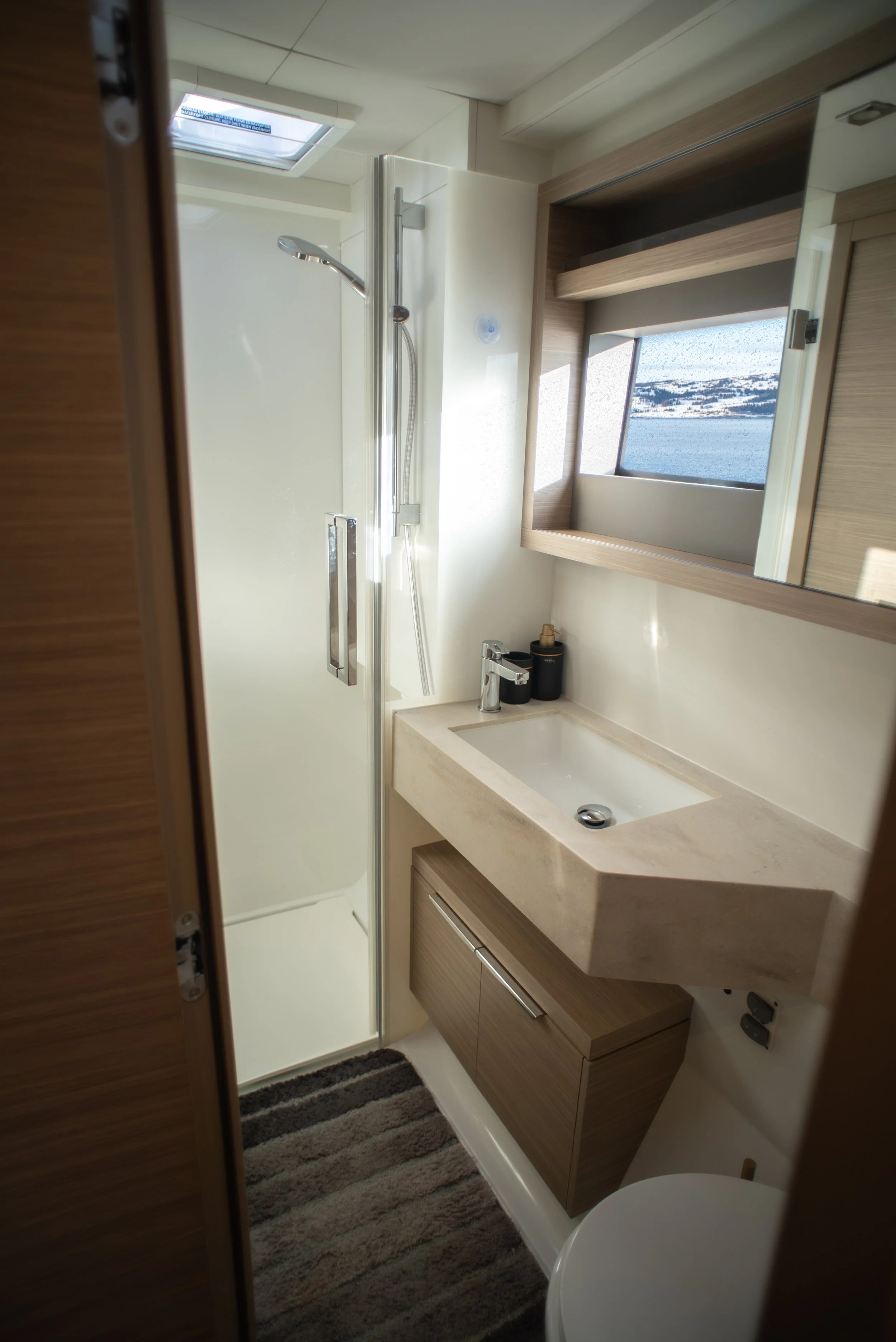 Private bathroom.jpg