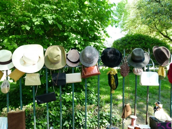 The French Muse, Arles Brocante