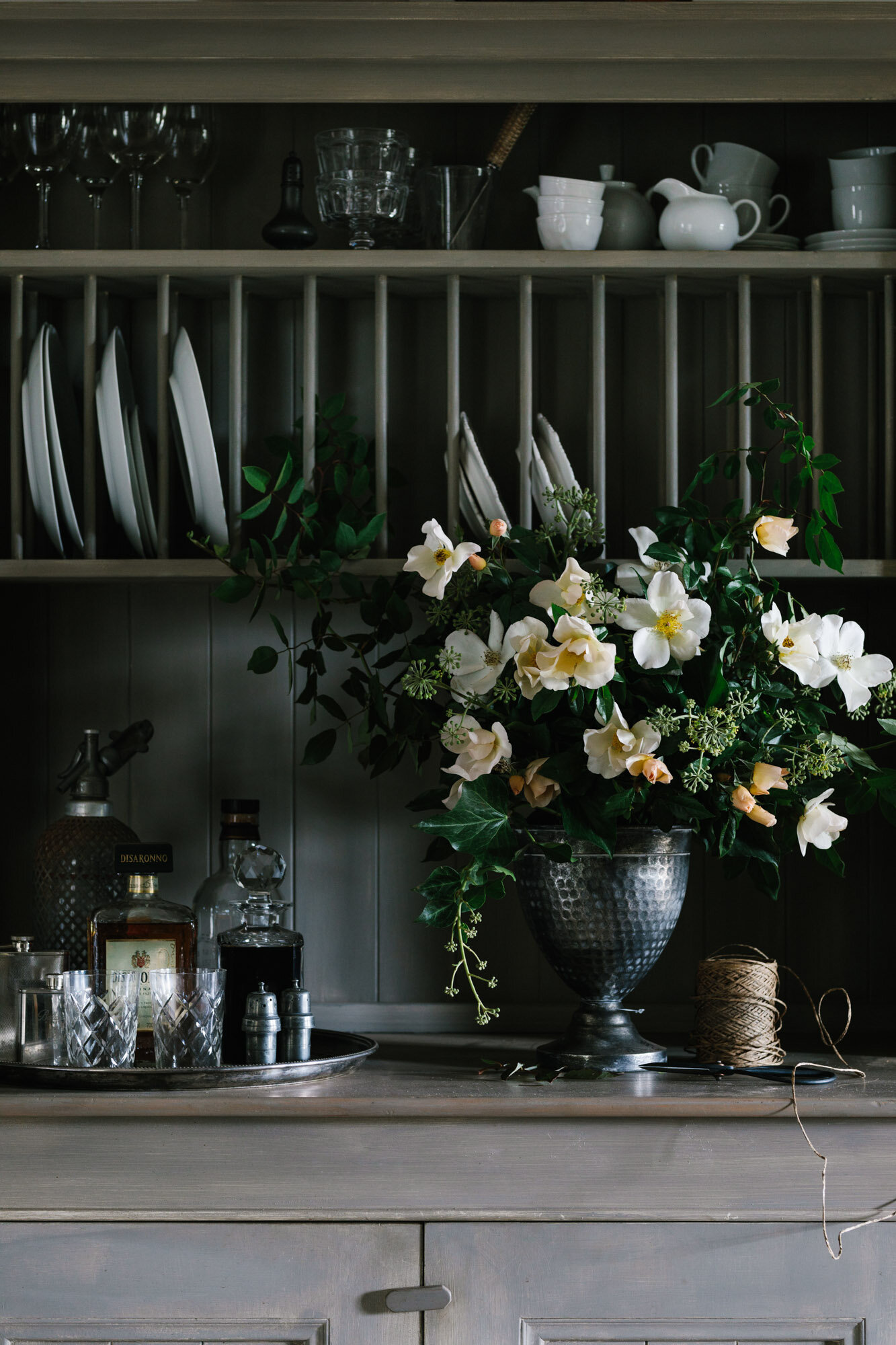 Marnie+Hawson,+Melbourne+purpose-driven+photographer+for+Acre+of+Roses,+Trentham.+A+sustainable+flower+farm+and+luxury+accommodation.jpeg