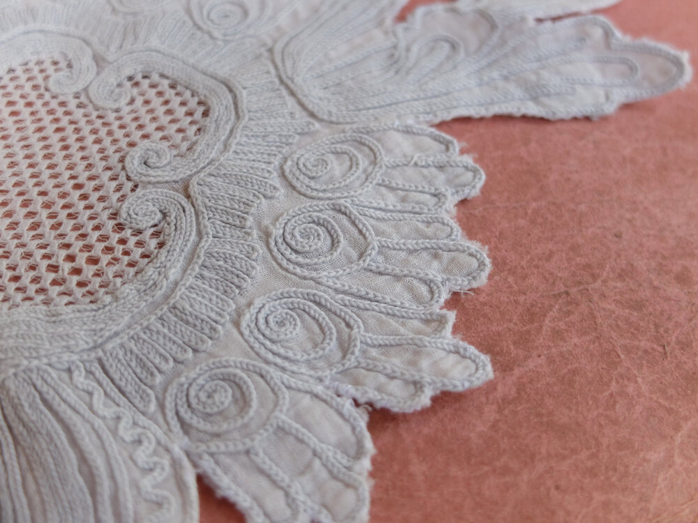 Antique Lace Appliqu\u00e9s 3pc Needlepoint /& Fillet Lace Inserts White Cream Mats French Convent Find Vintage Wedding Dolls Period Costume