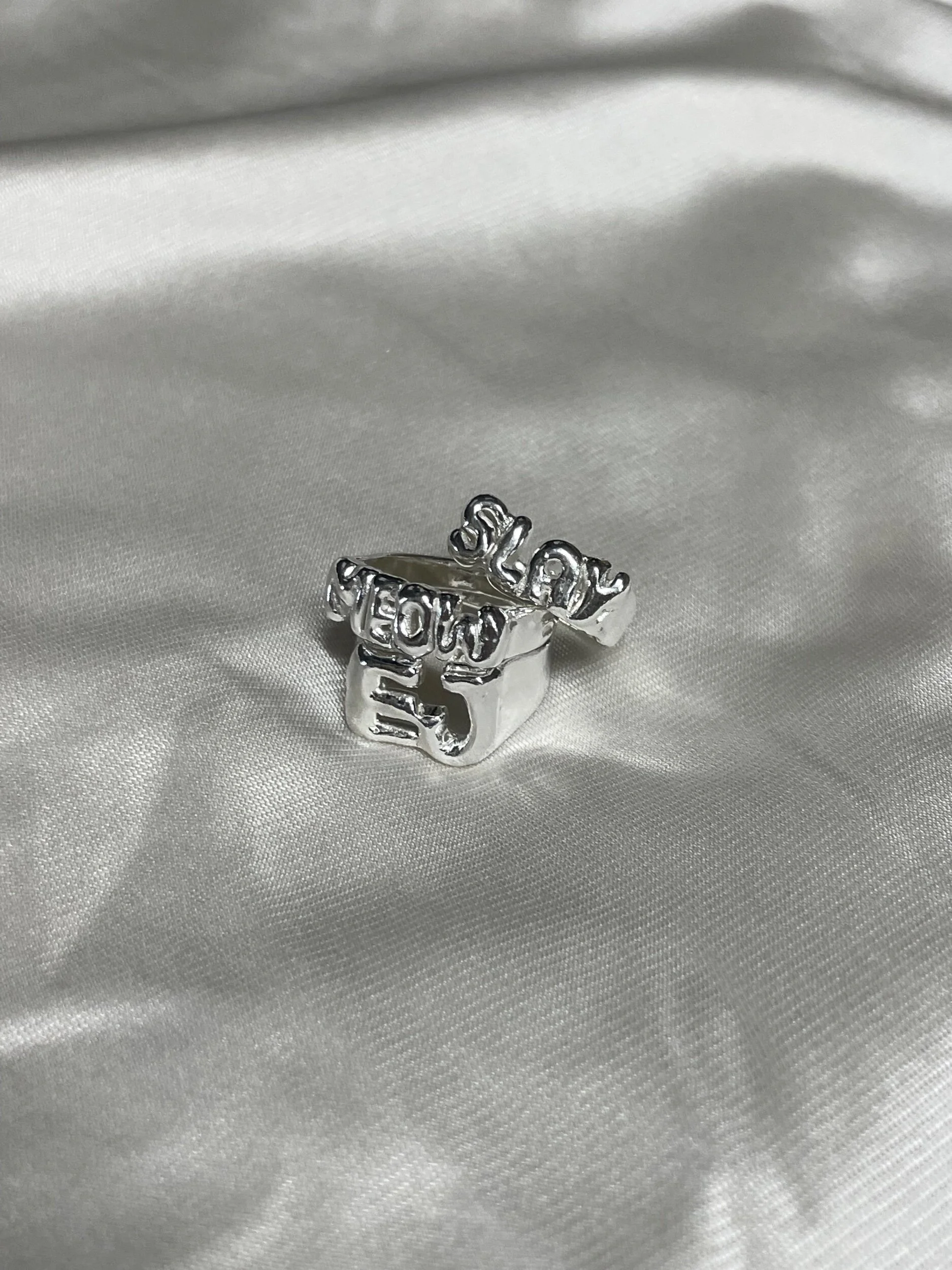 0923A6CA-1576-4AAB-B624-A6D3EF7900B1