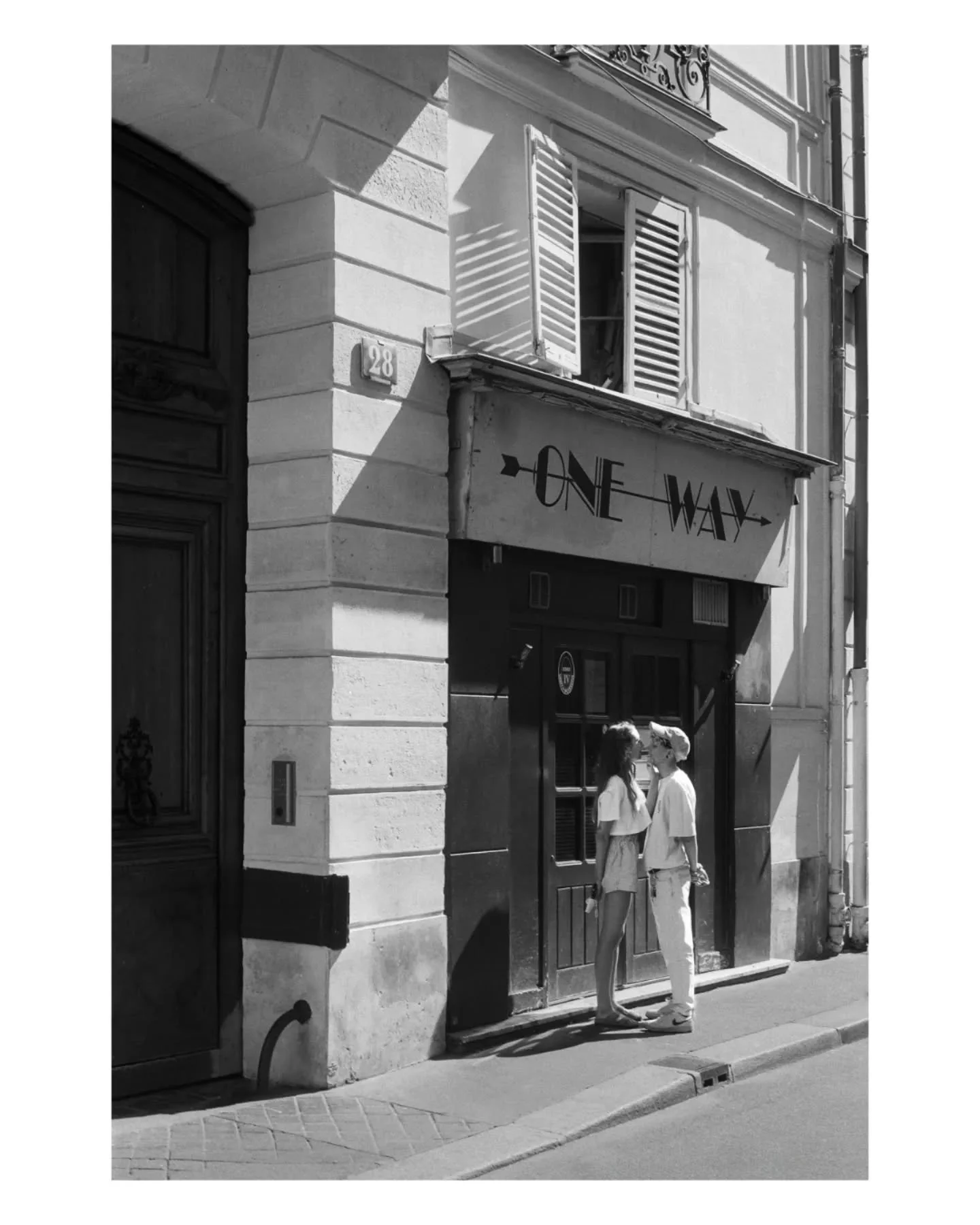 found my parent&rsquo;s old film camera, fixed it, did some test rolls. portrait orientations.

straight outta the 70s canon ae-1, nifty 50 f/1.8, ilford fp4 125 pushed, reflx lab meter. labo: reportage-image.

#analoglove #filmforever #blackandwhite