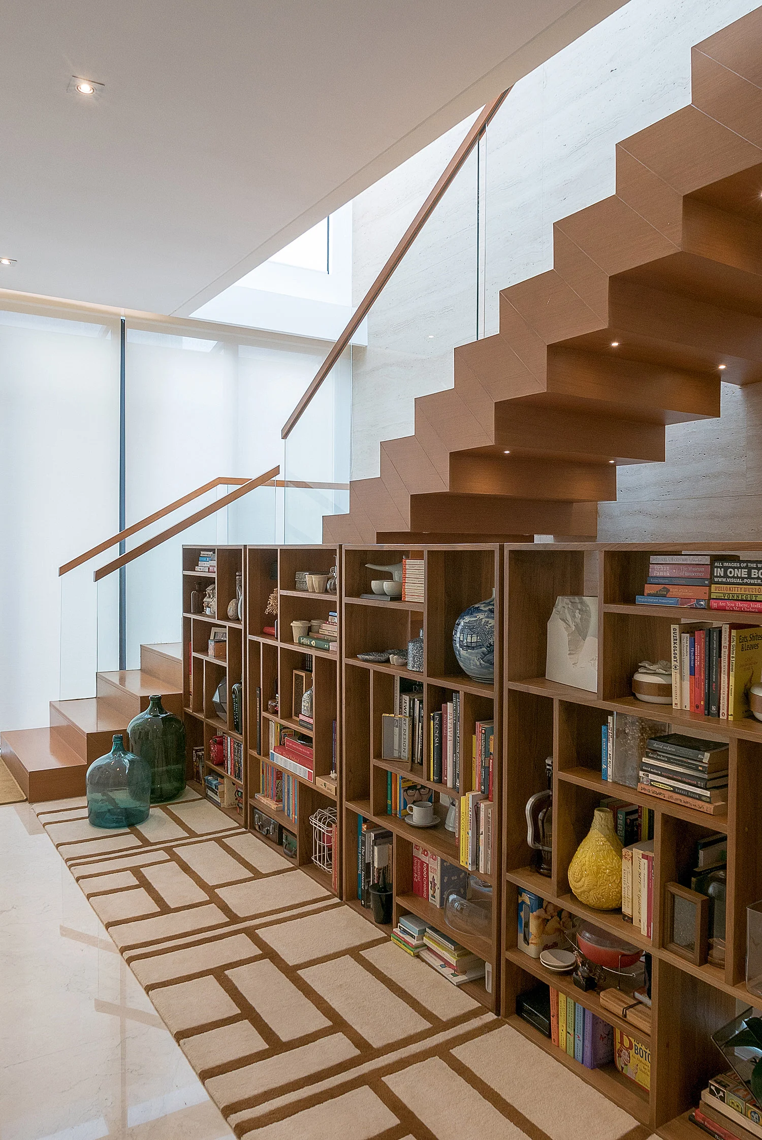 _1070215-Web-Display Sharpen.jpg