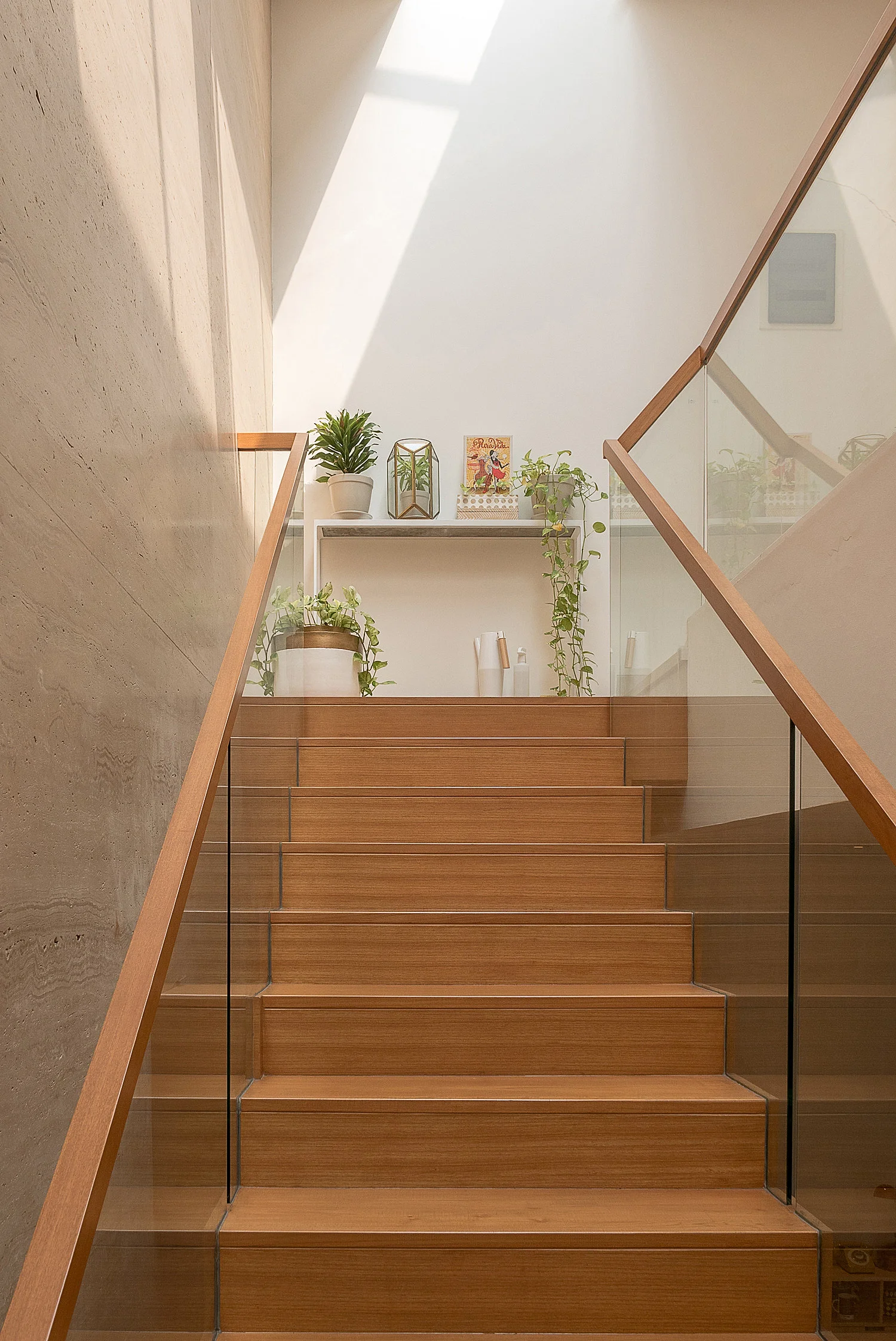 _1070142-Web-Display Sharpen.jpg