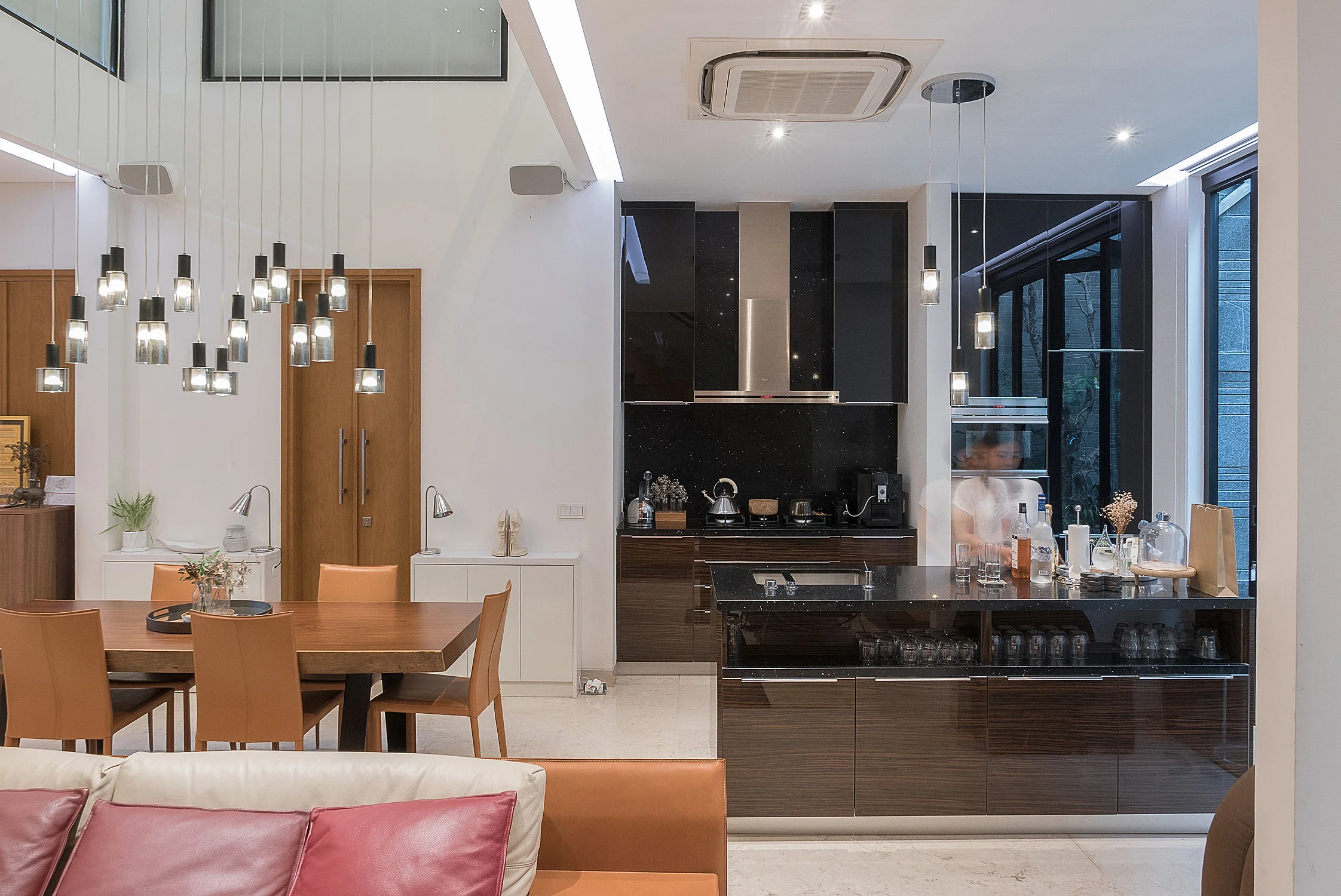 _1070343-Web-Display Sharpen.jpg